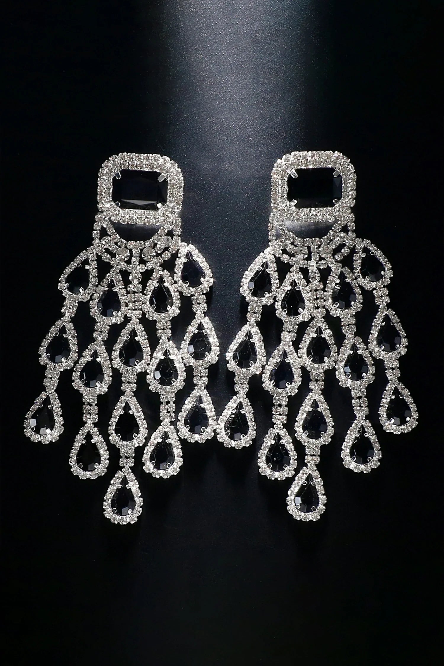 Annalysah Diamond Floral Fringe Earrings sneakershuborg