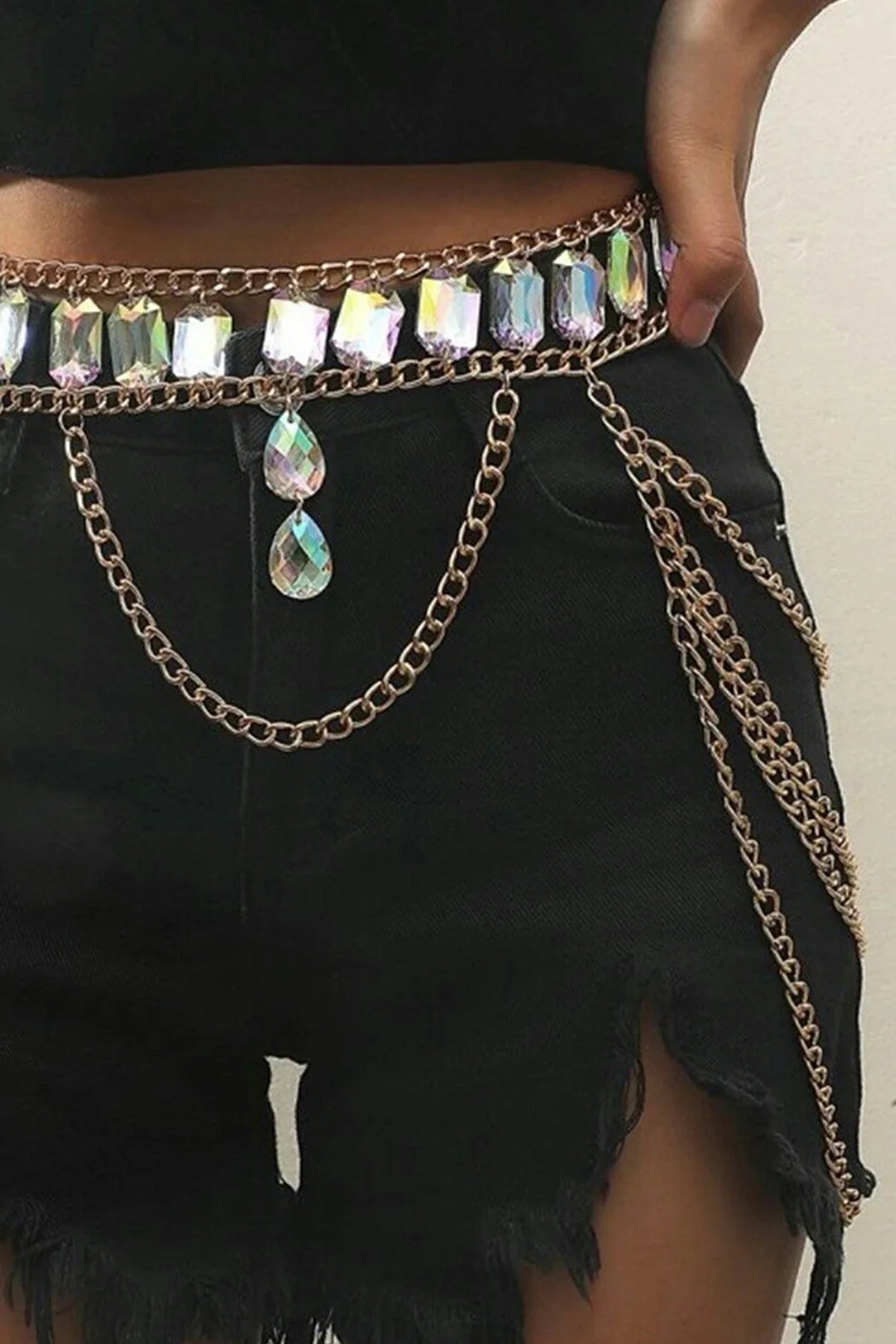 Annalysiah Multi Layer Crystal Body Chain sneakershuborg