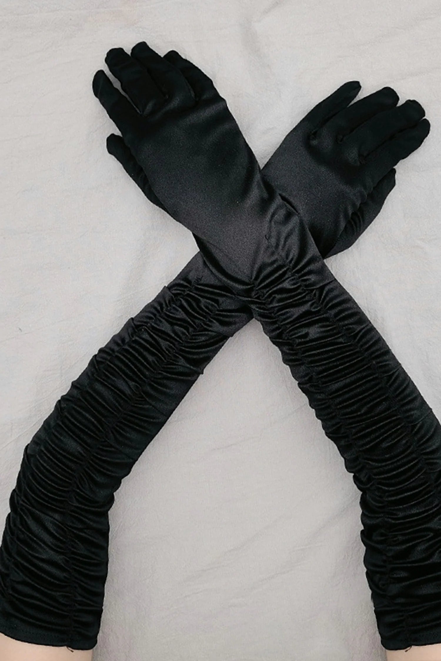 Rozeena Long Pleat Gloves sneakershuborg