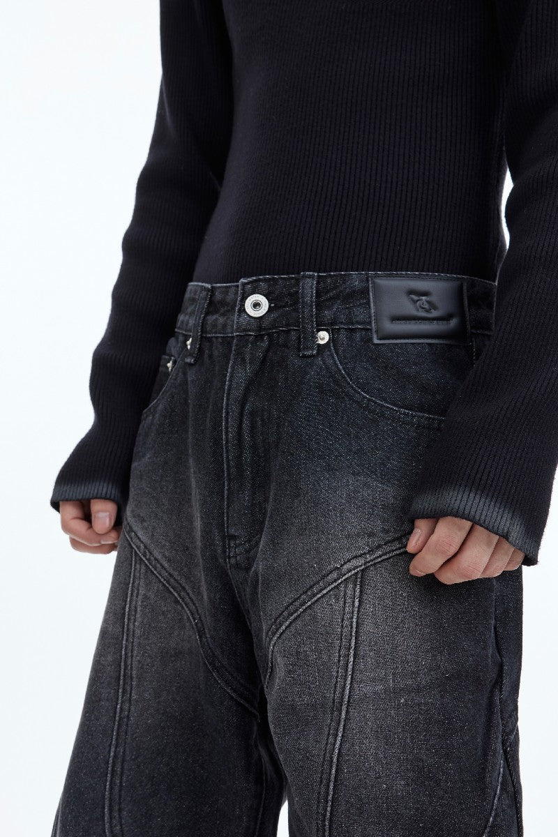 Zip Detail Flared Jeans - sneakershuborg