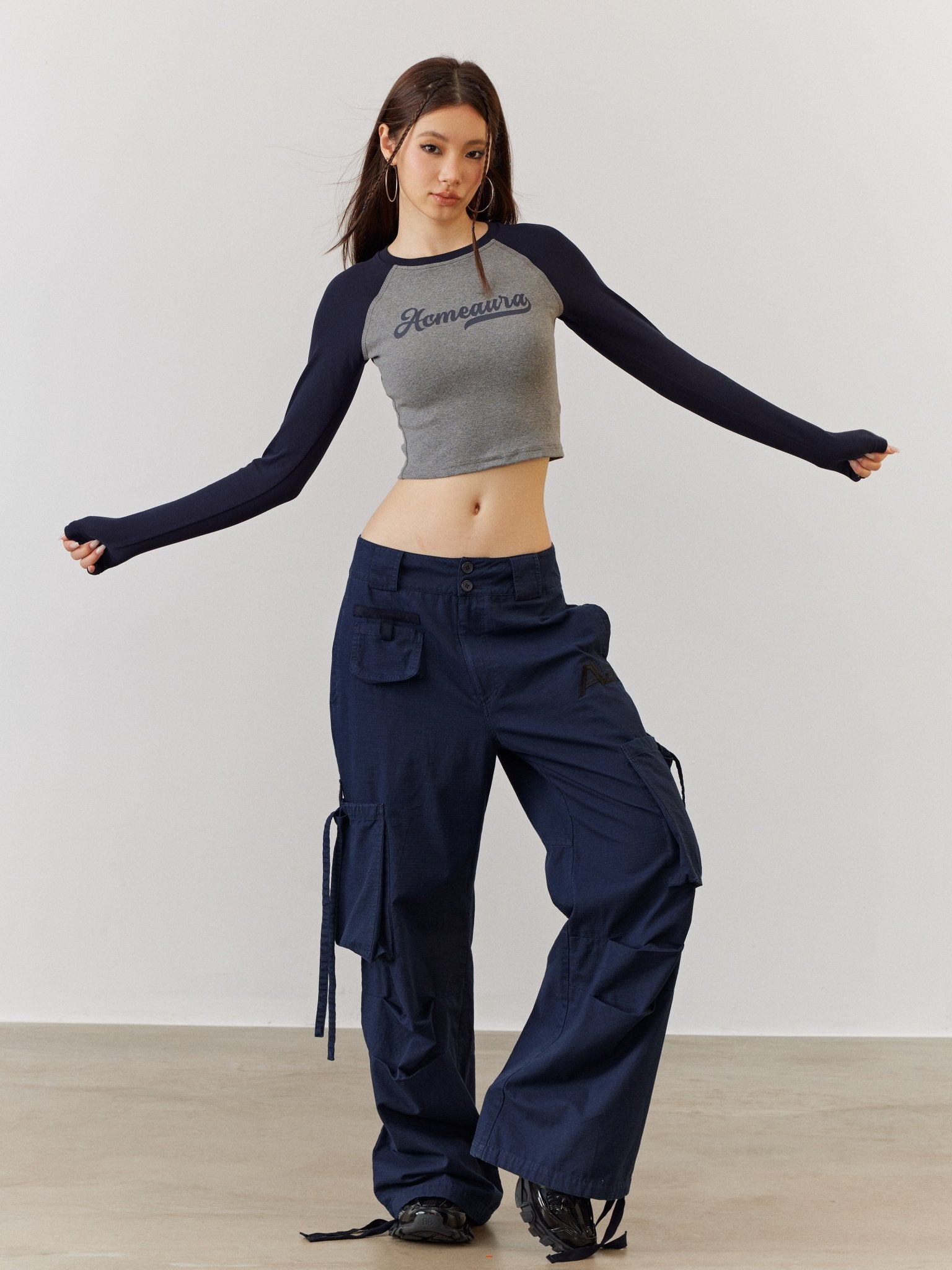 ACMEAURA Wide-Leg Cargo Pants - sneakershuborg