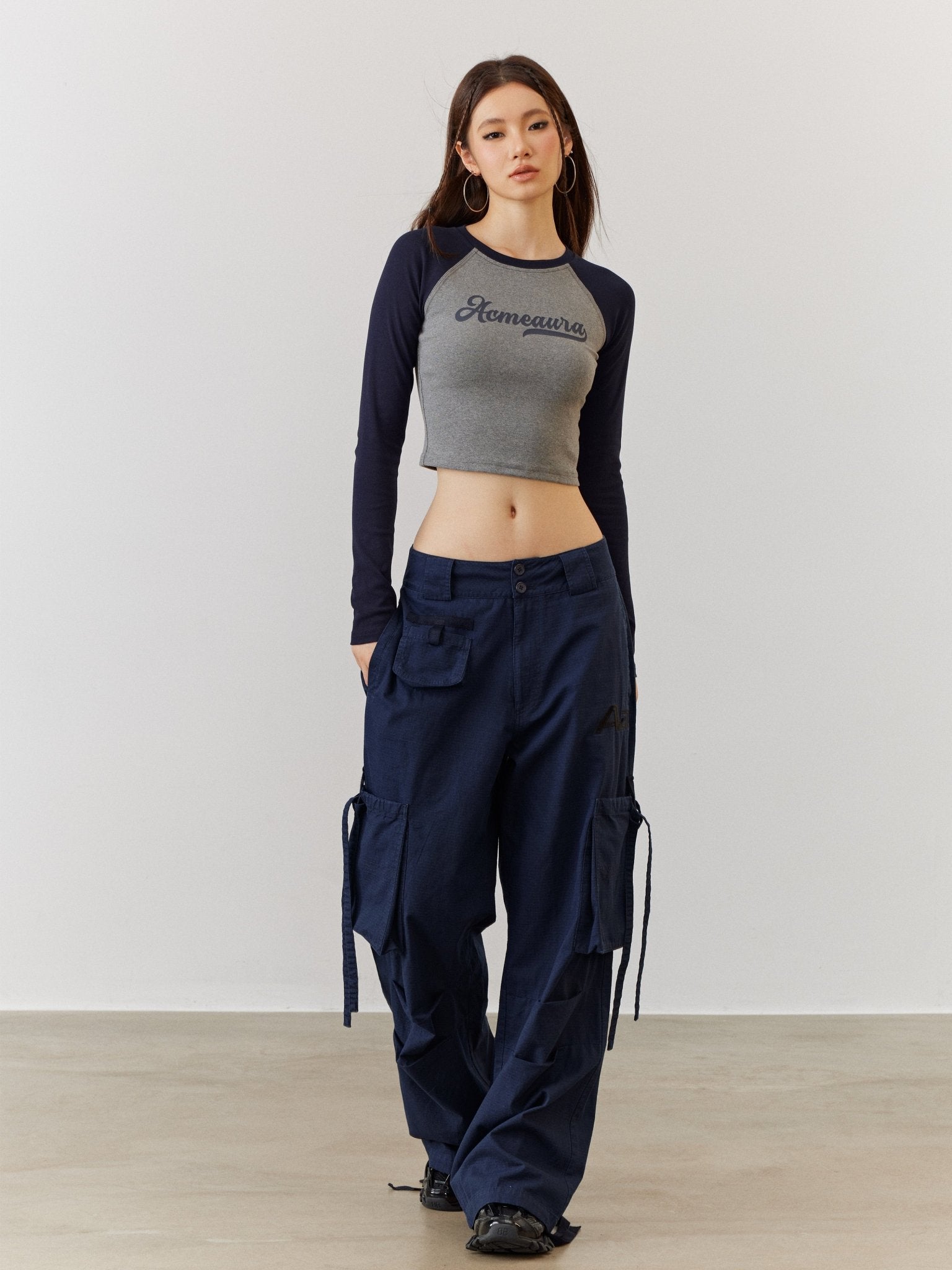 ACMEAURA Wide-Leg Cargo Pants - sneakershuborg