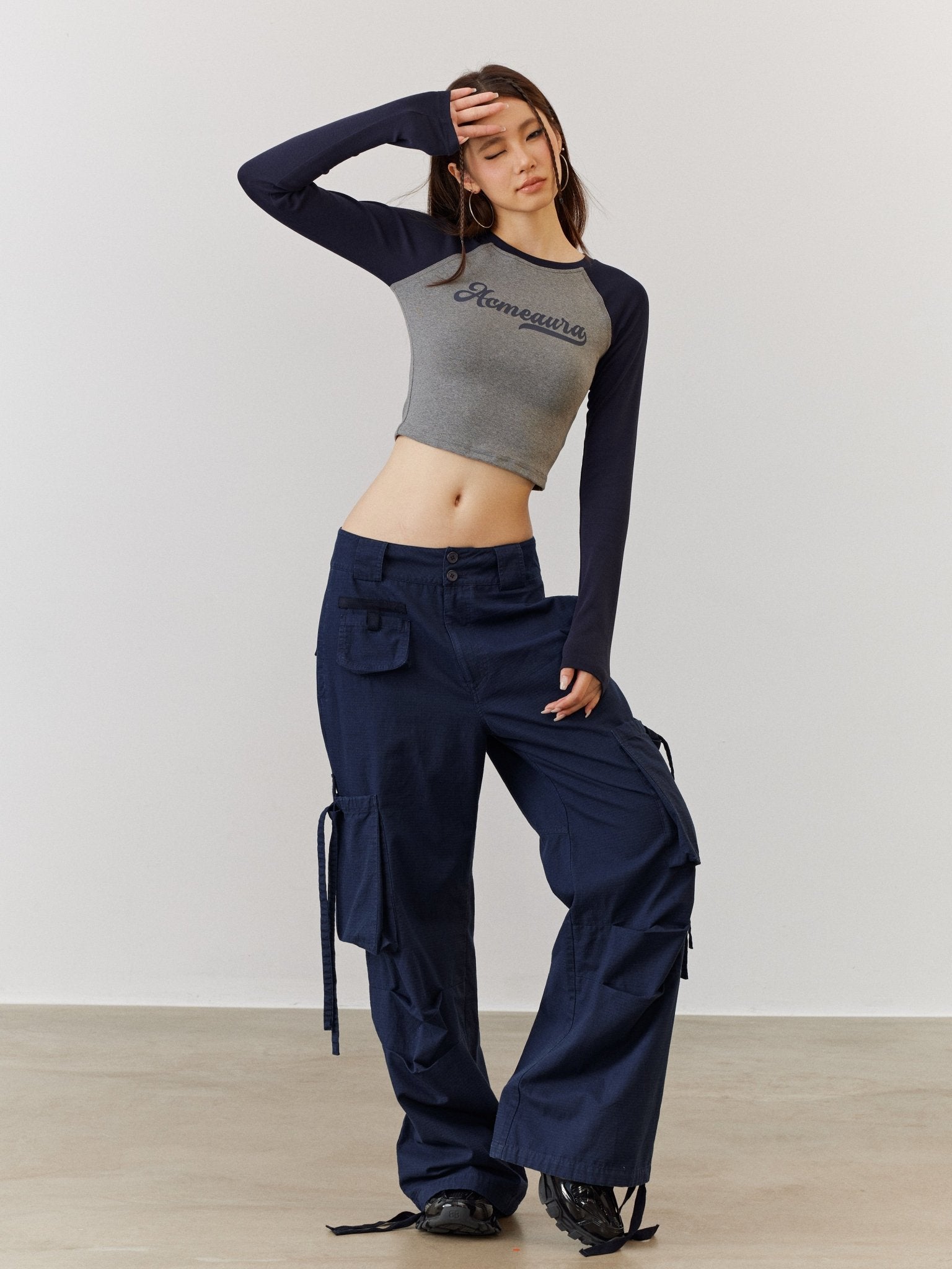 ACMEAURA Wide-Leg Cargo Pants - sneakershuborg