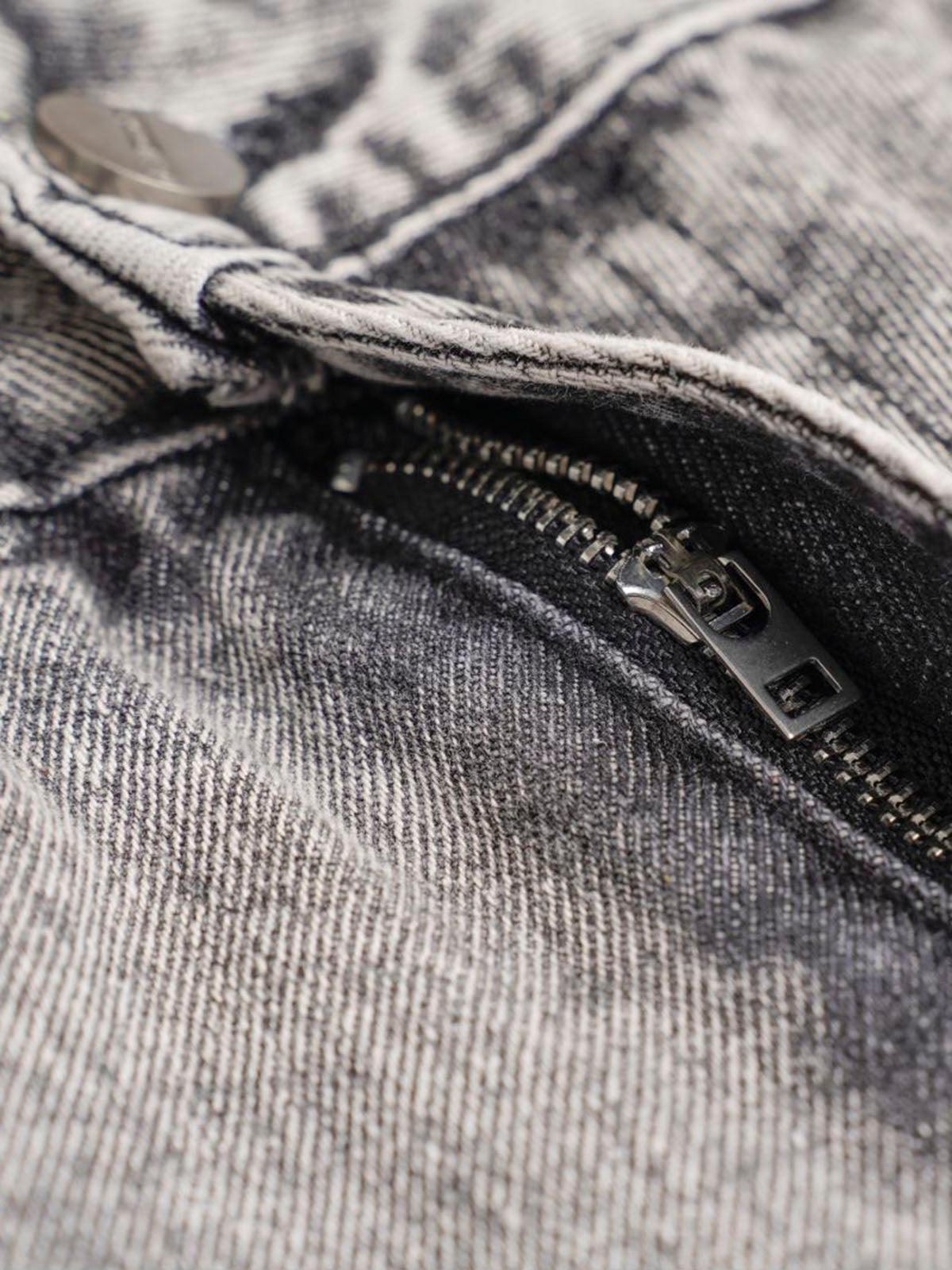 Sneakerhub Washed Multi-pocket Cargo Jeans - sneakershuborg