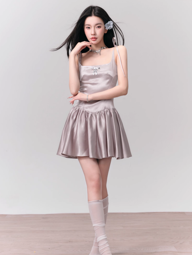 Silvery Pink Gingham Suspender Swing Dress - sneakershuborg