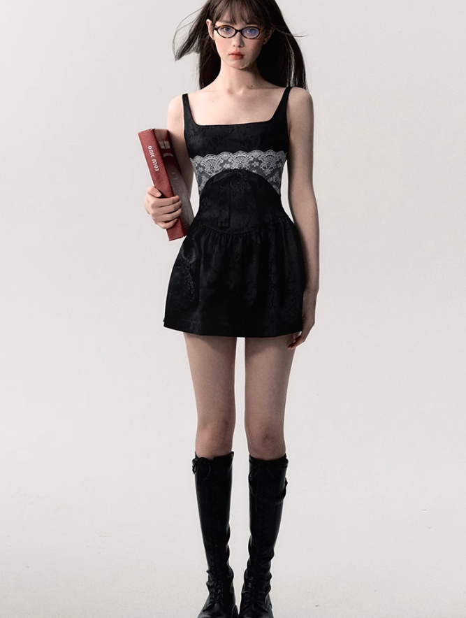 Velvet Lace Mini Dress sneakershuborg