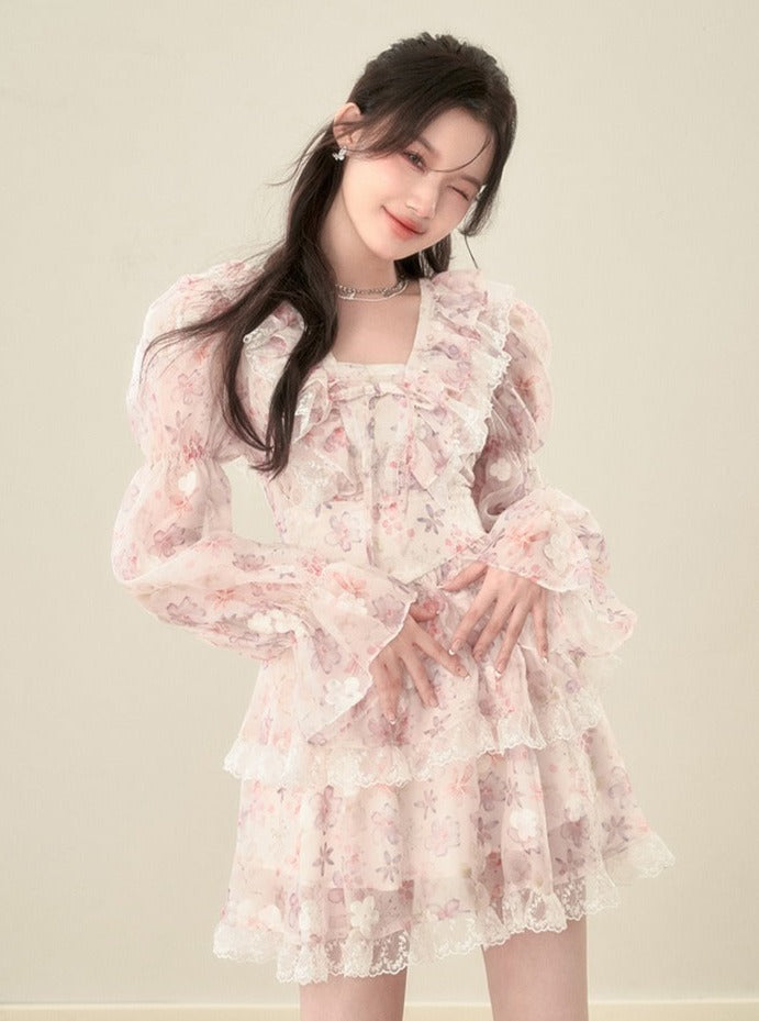 Sweet Romantic Lace Ruffle Waist Dress - sneakershuborg