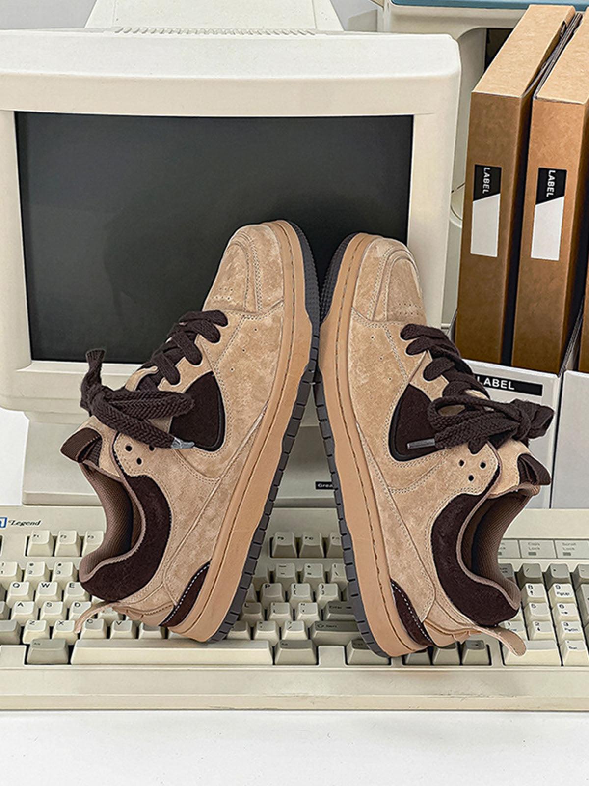 Sneakerhub Vintage Skateboard Suede Sneakers - sneakershuborg