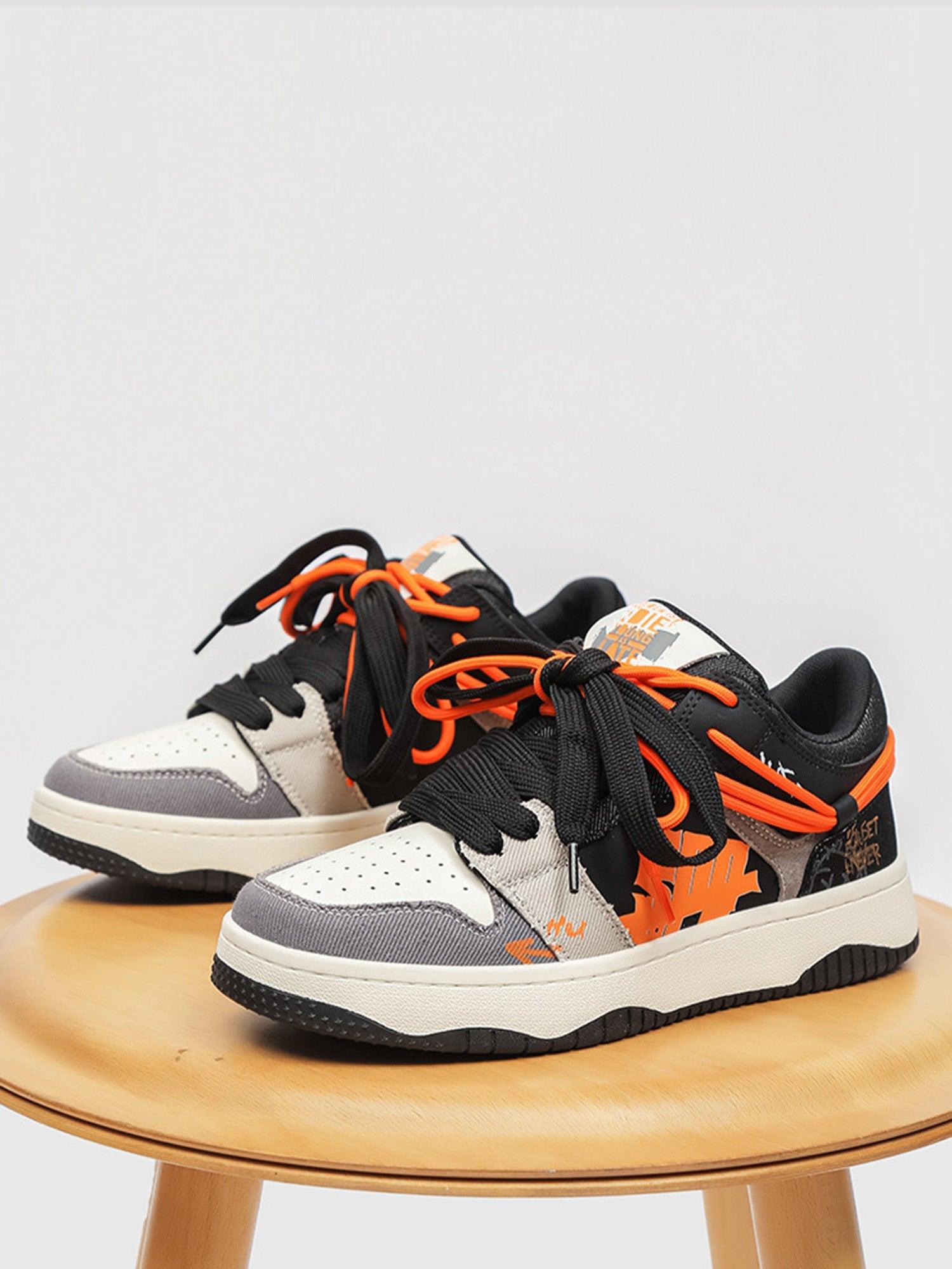 Sneakerhub Vintage Contrasting Color Sneakers - sneakershuborg