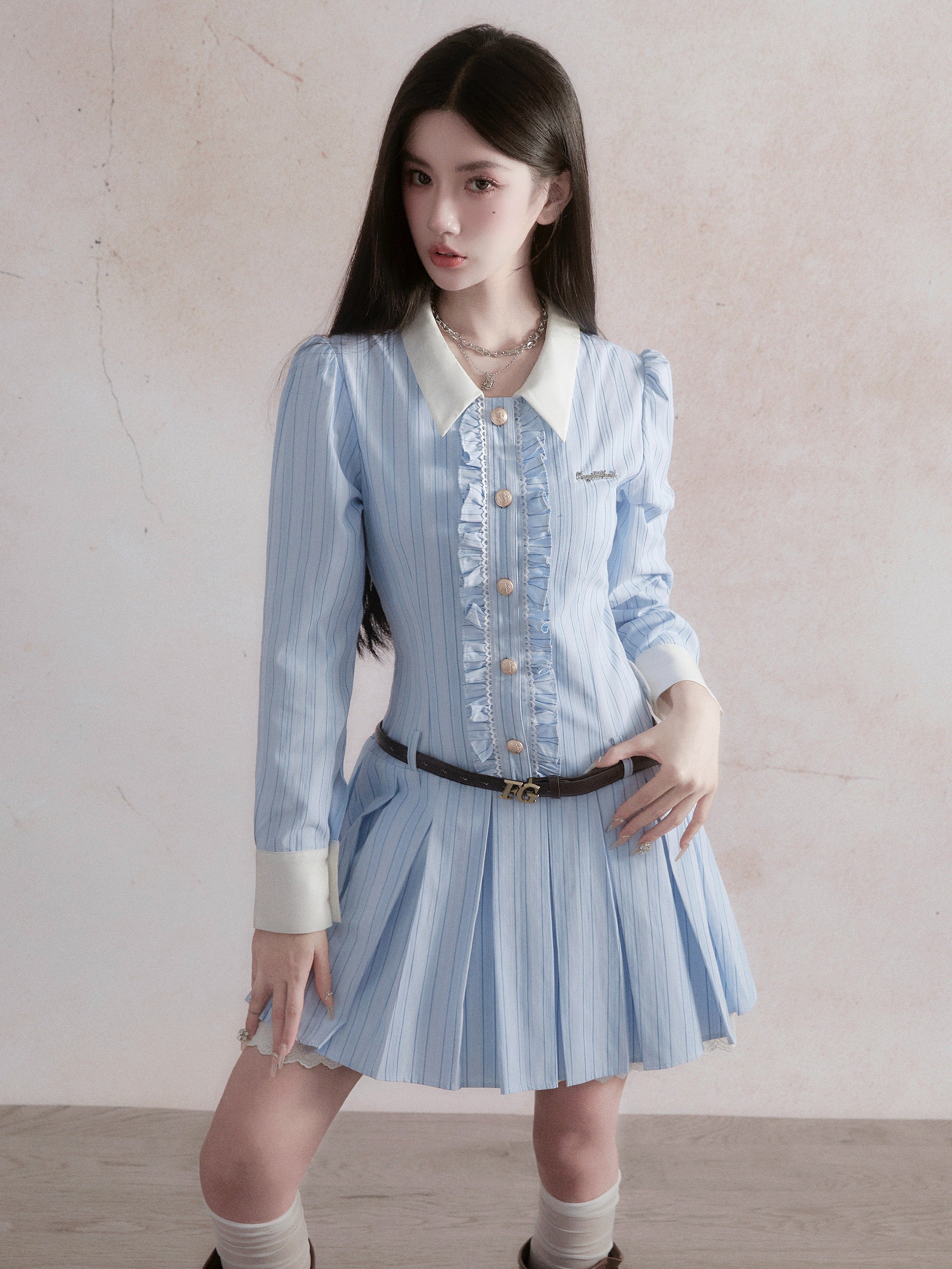 Vintage-Inspired Ruffled Chambray Mini Dress with Belt sneakershuborg