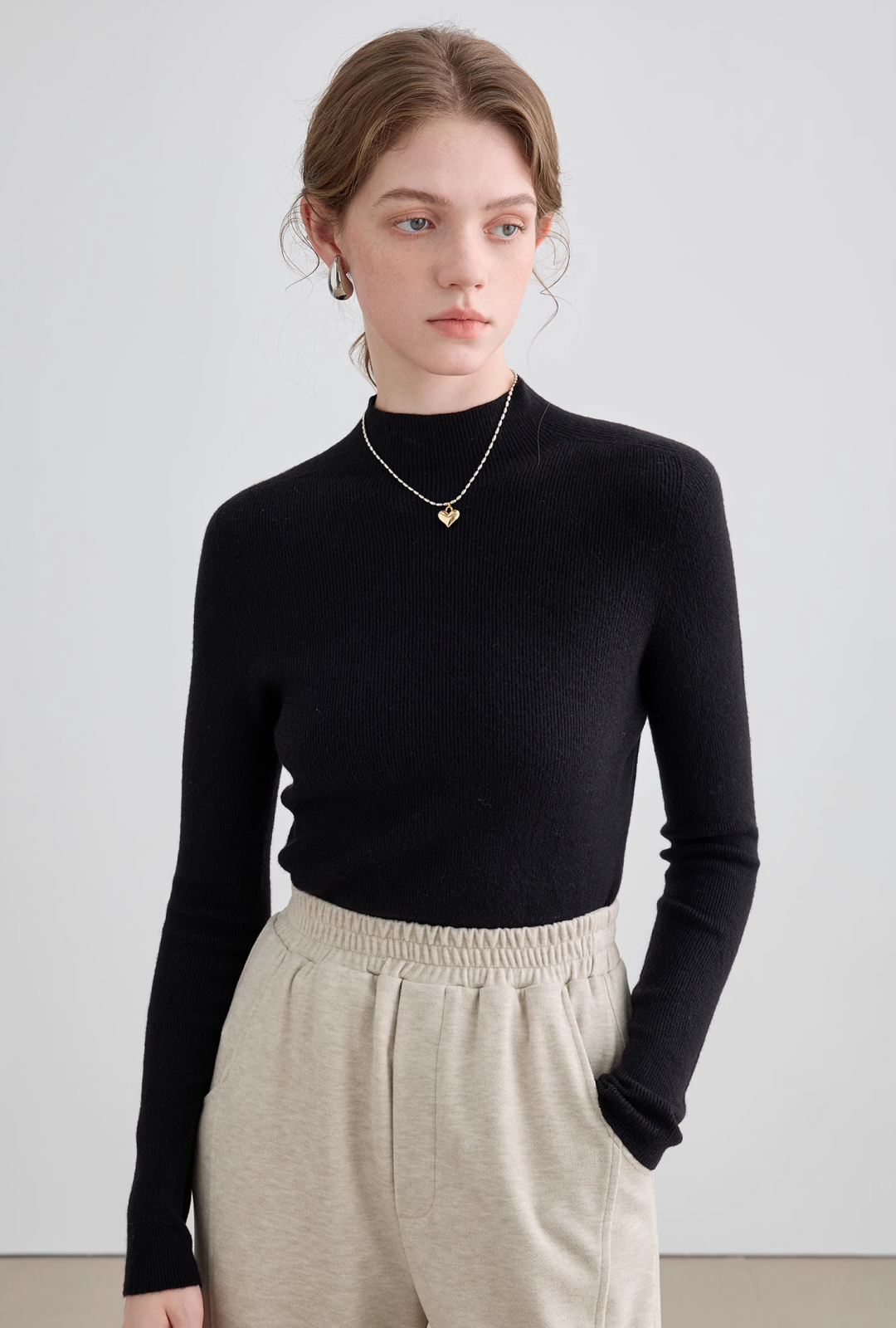 Wool Mock Neck Knit Top - sneakershuborg