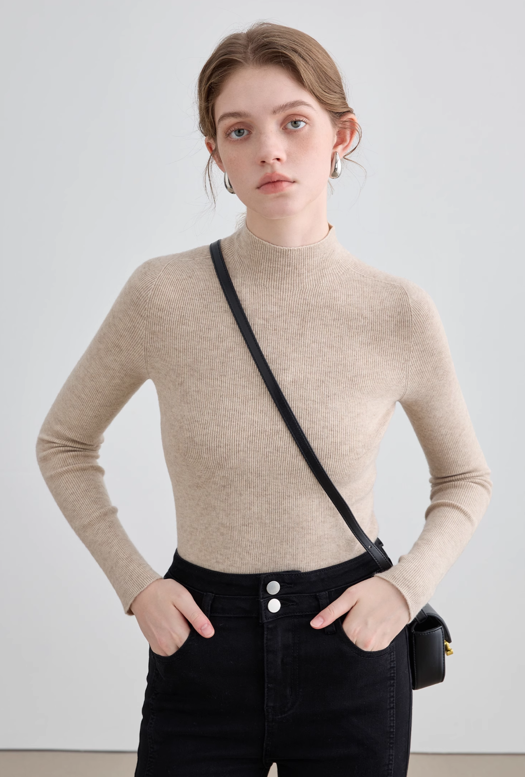 Wool Mock Neck Knit Top - sneakershuborg