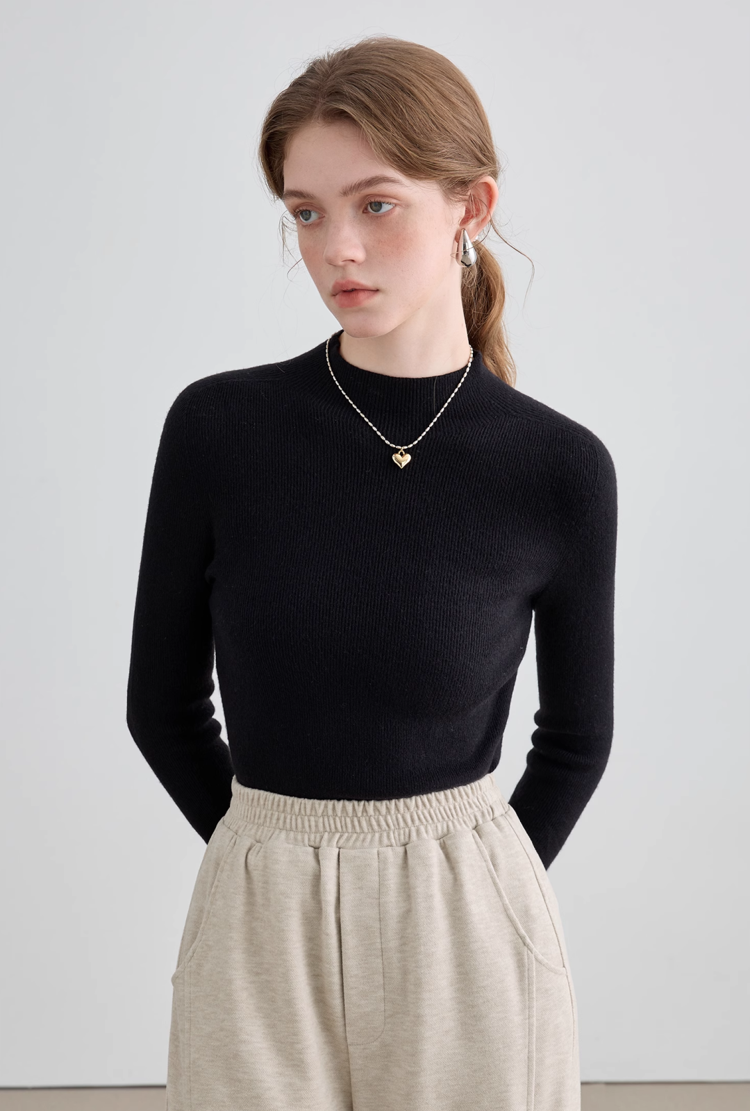 Wool Mock Neck Knit Top - sneakershuborg