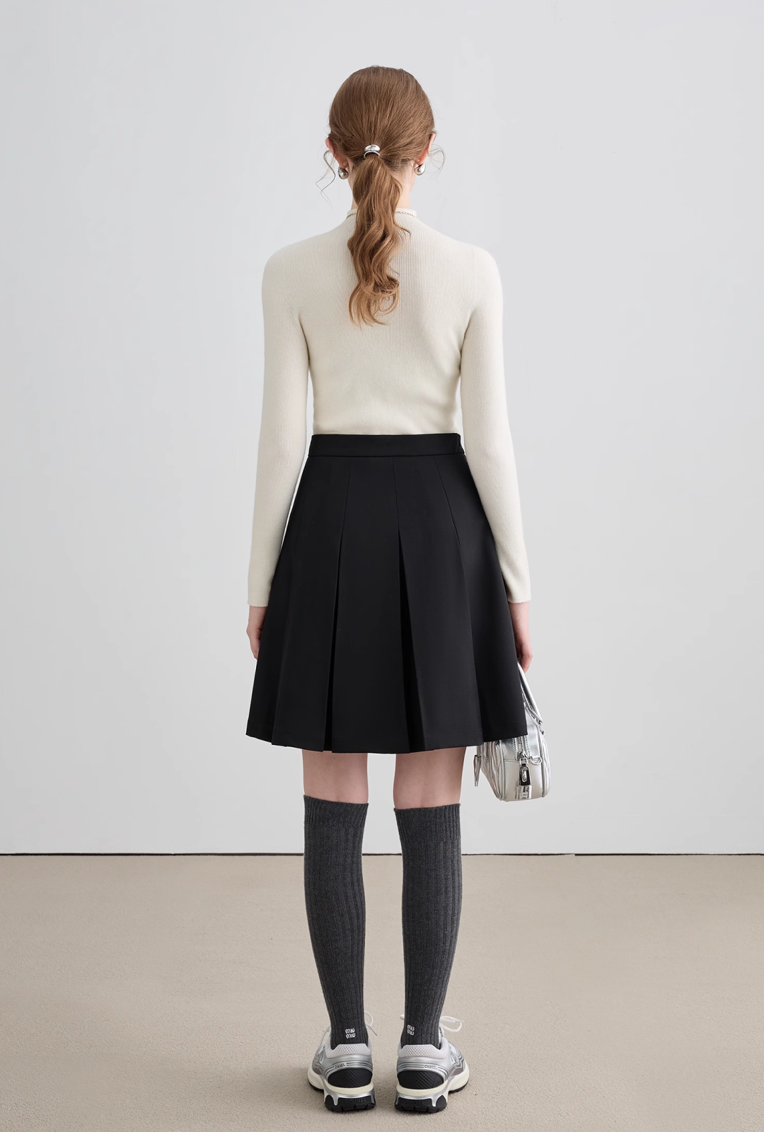 Wool Mock Neck Knit Top - sneakershuborg