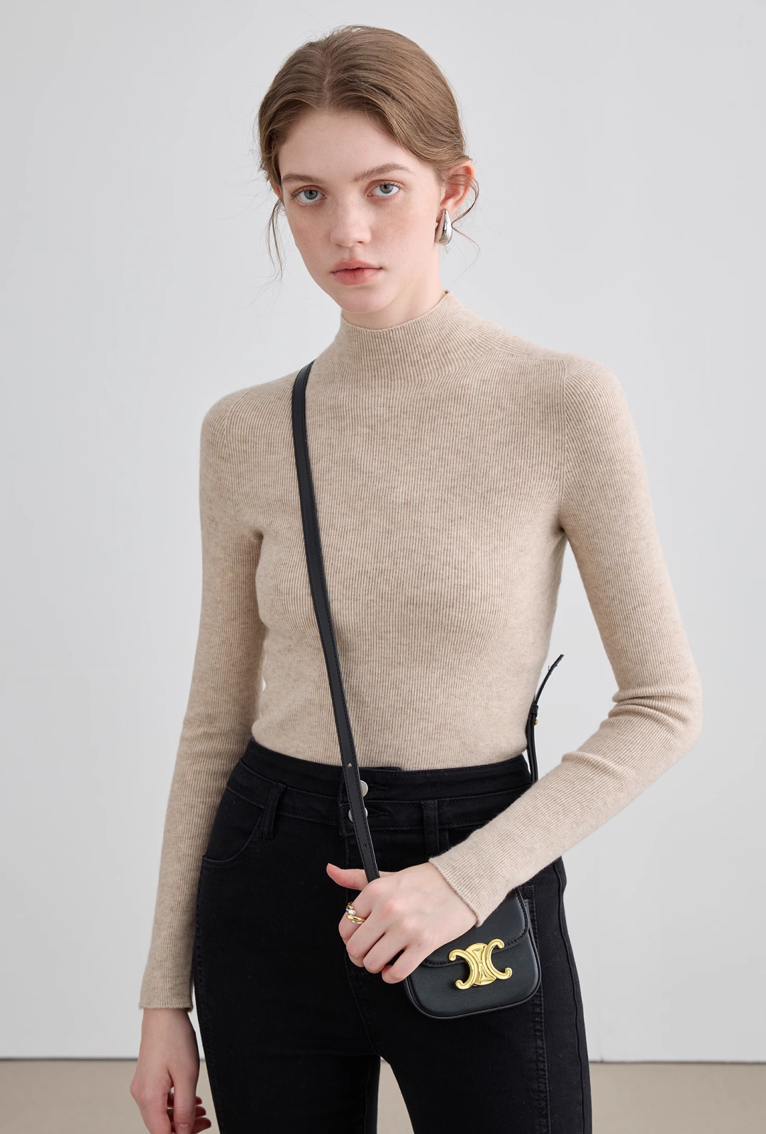 Wool Mock Neck Knit Top - sneakershuborg