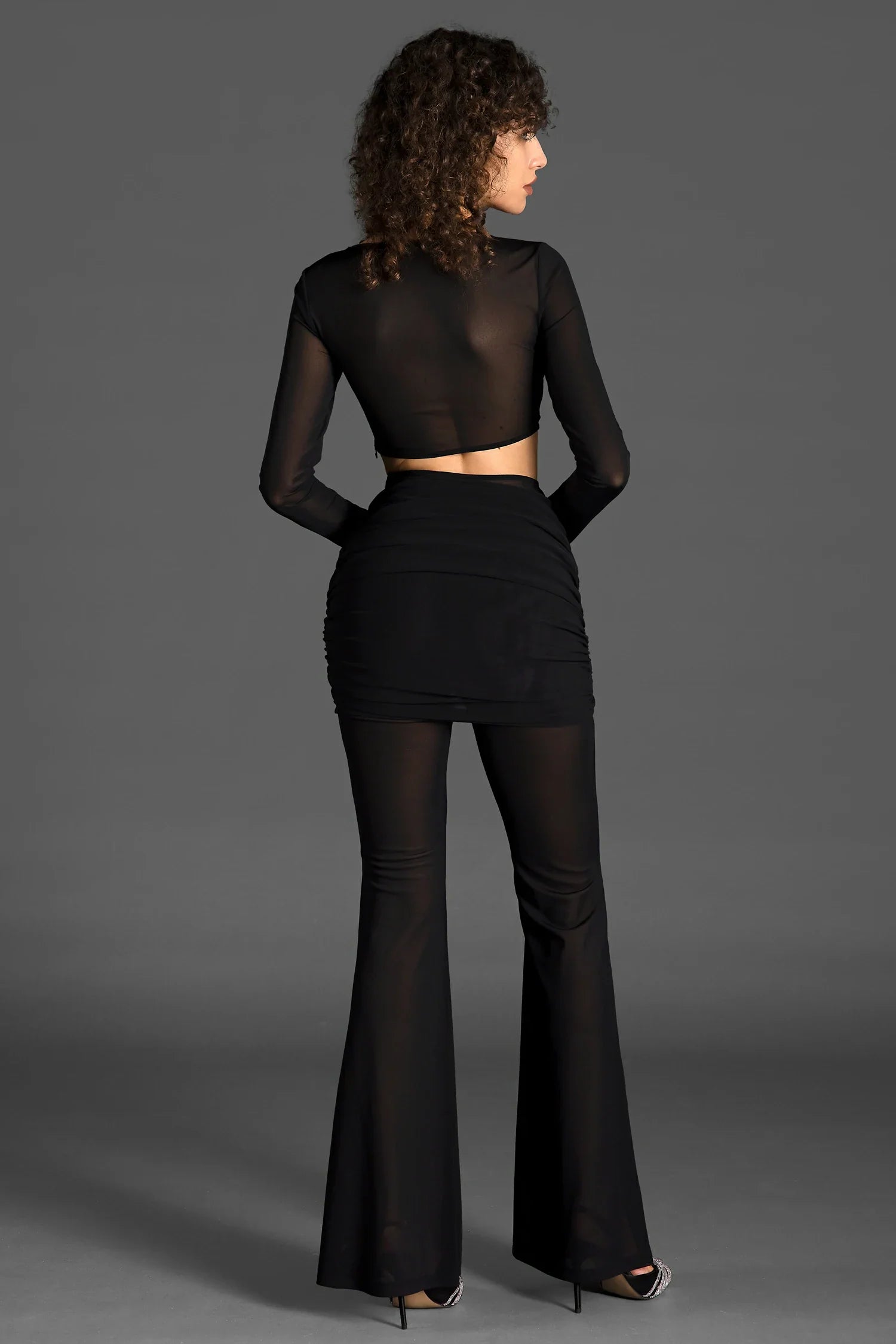 Zelma Long Sleeve Pleat Twisted Mesh Set In Black sneakershuborg