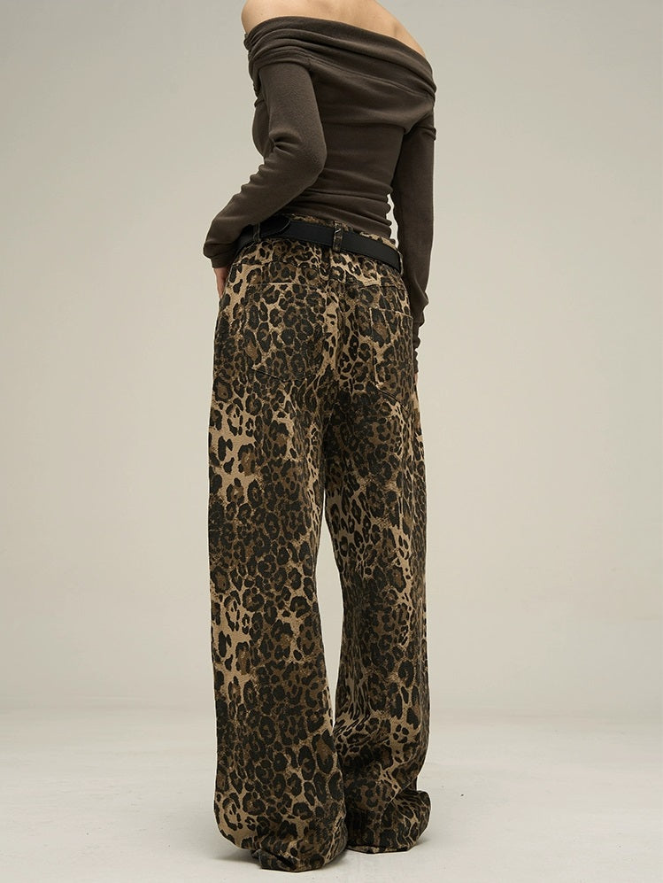 Wild Leopard Print Jeans - sneakershuborg