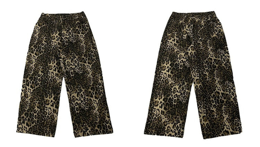 Wild Leopard Print Jeans - sneakershuborg