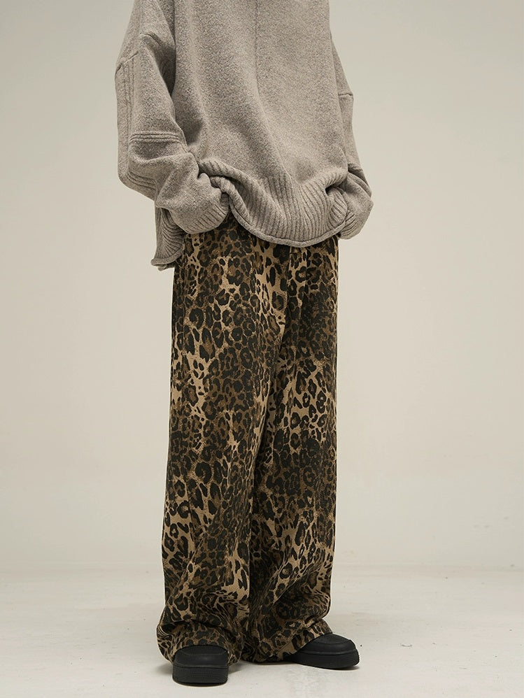 Wild Leopard Print Jeans - sneakershuborg