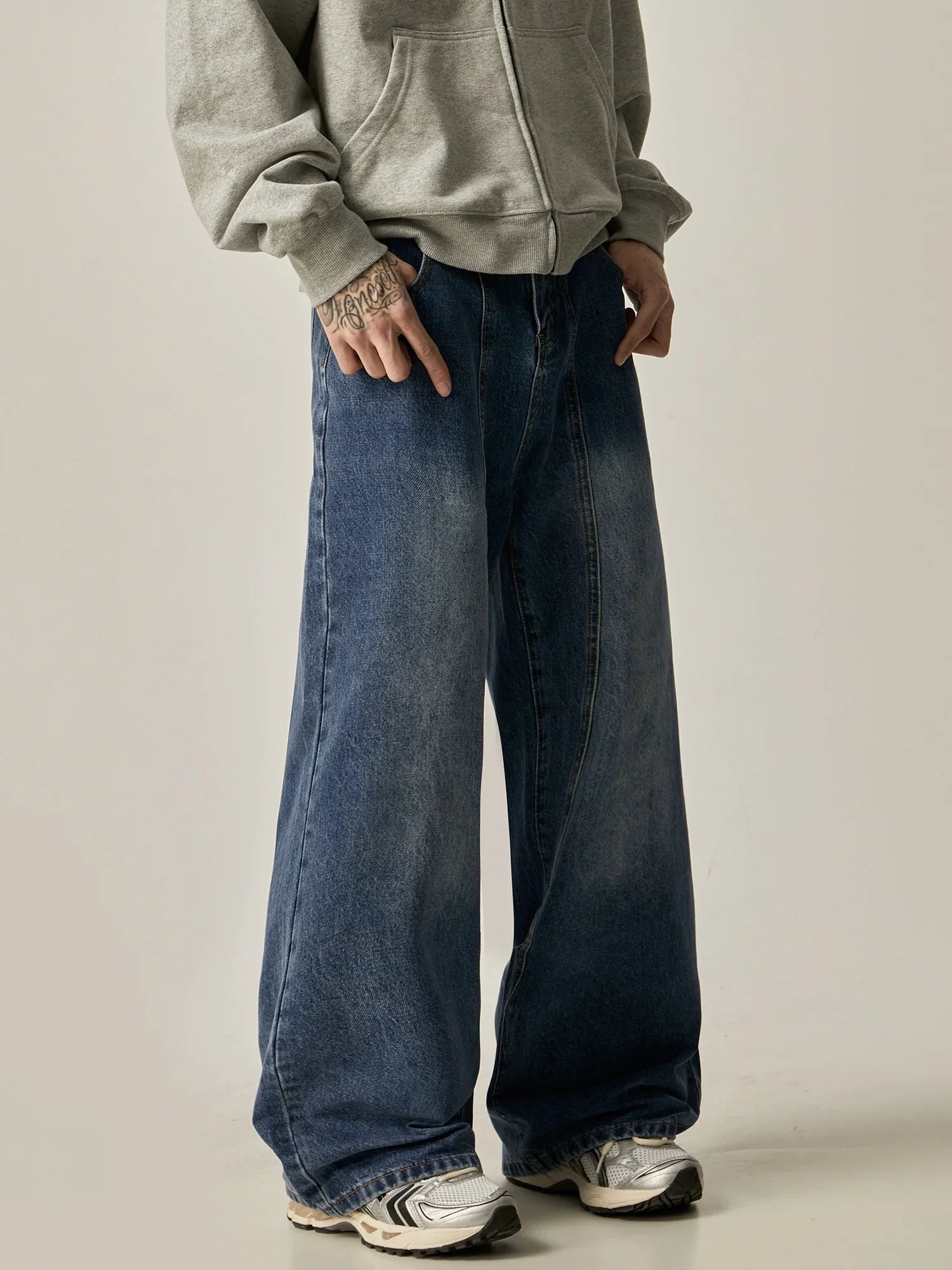 Ombre Fade Wide-Leg Vintage Denim Jeans sneakershuborg