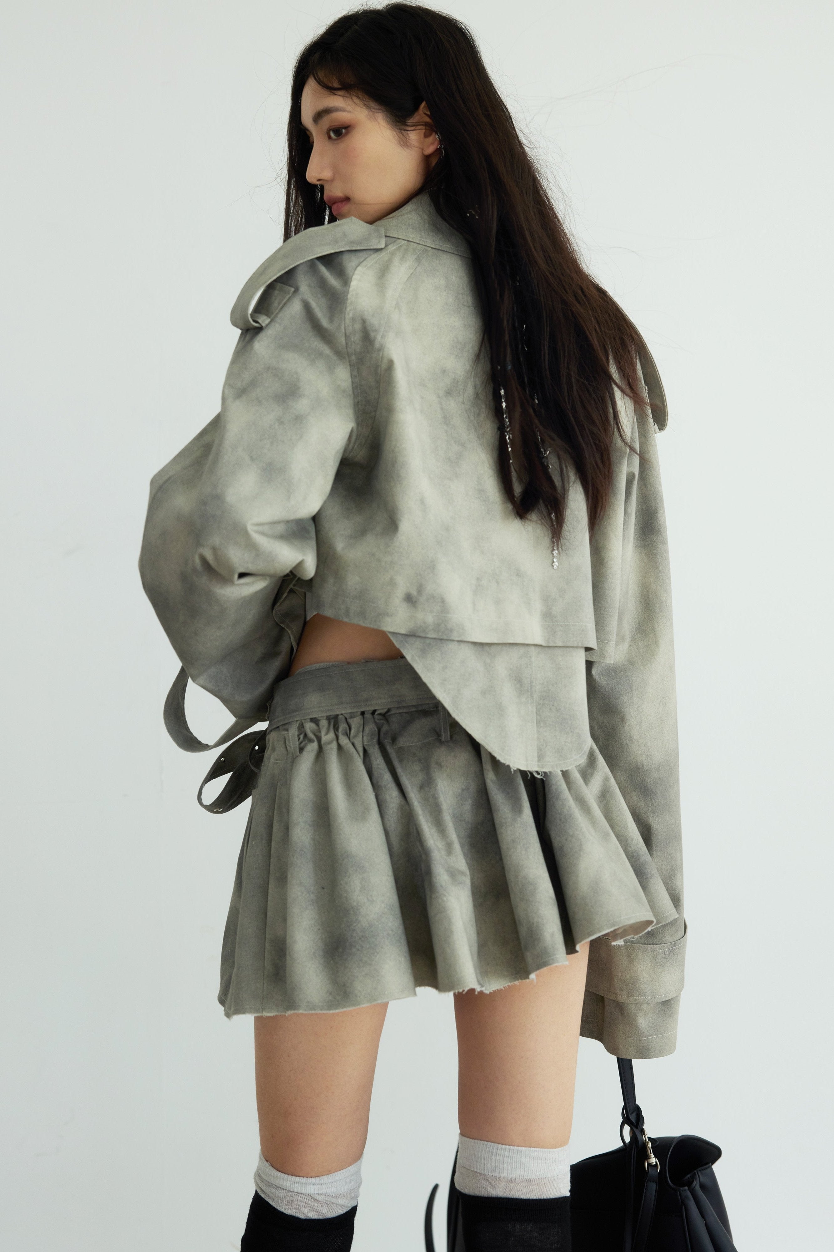 Storm Cloud Cropped Trench Jacket sneakershuborg