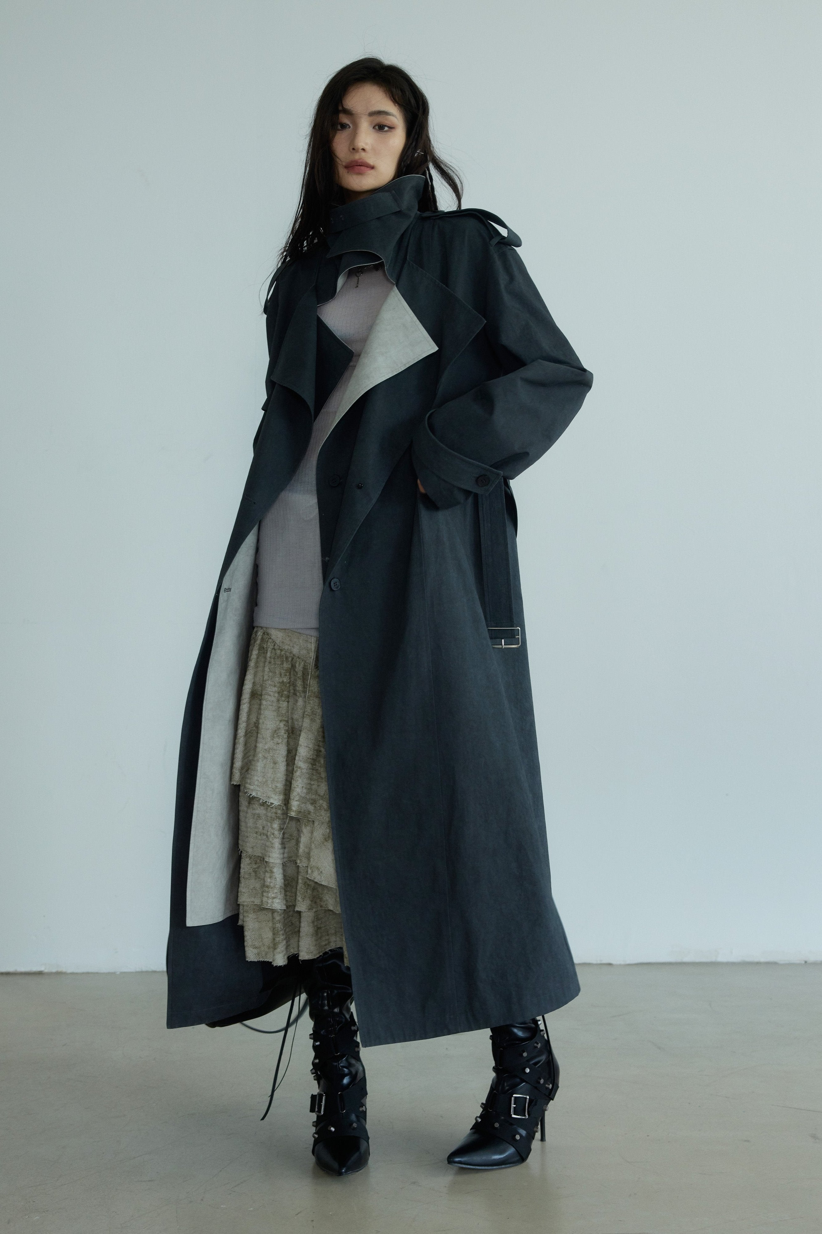 Two-Tone Oversized Trench Coat sneakershuborg