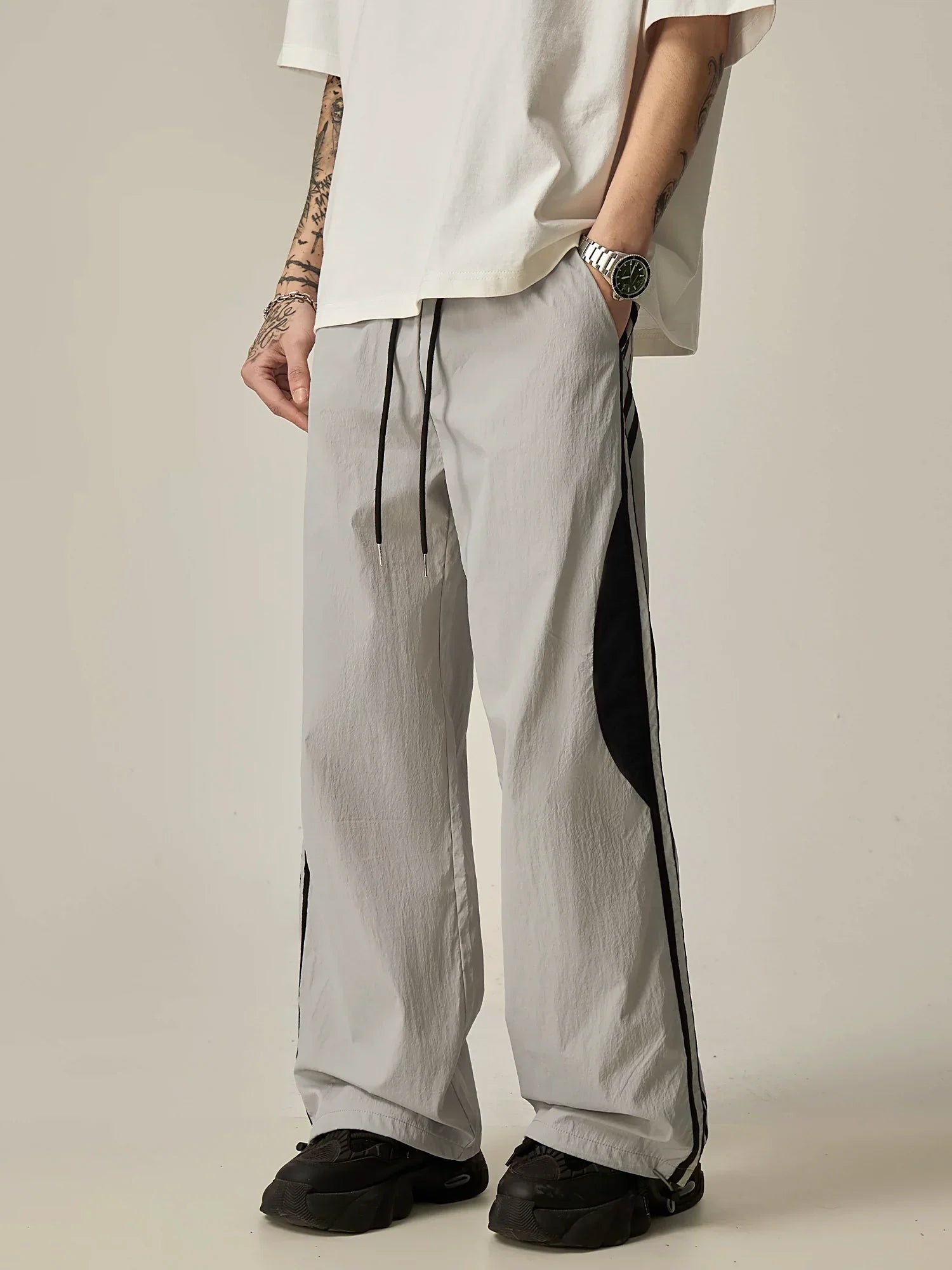 Wide-Leg Contrast Stripe Track Pants sneakershuborg