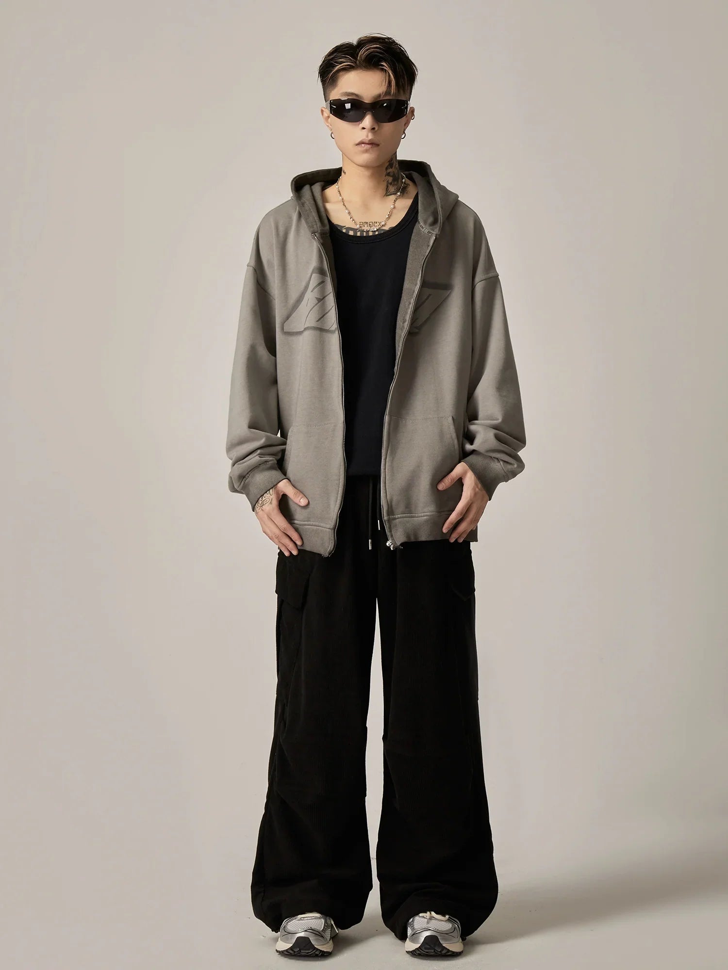 Noir Cascade Relaxed Cargo Lounge Pants sneakershuborg