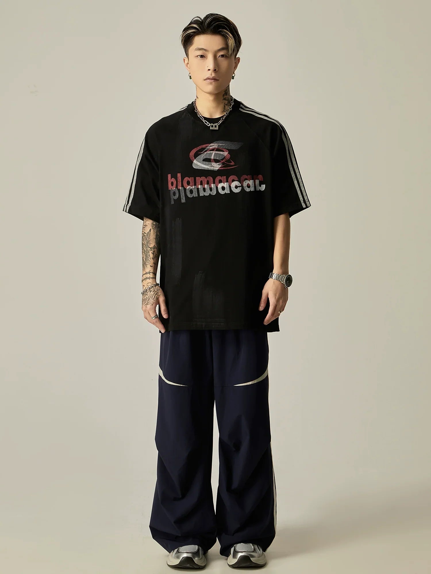 Blamacal Triple Stripe Oversized Logo Tee sneakershuborg