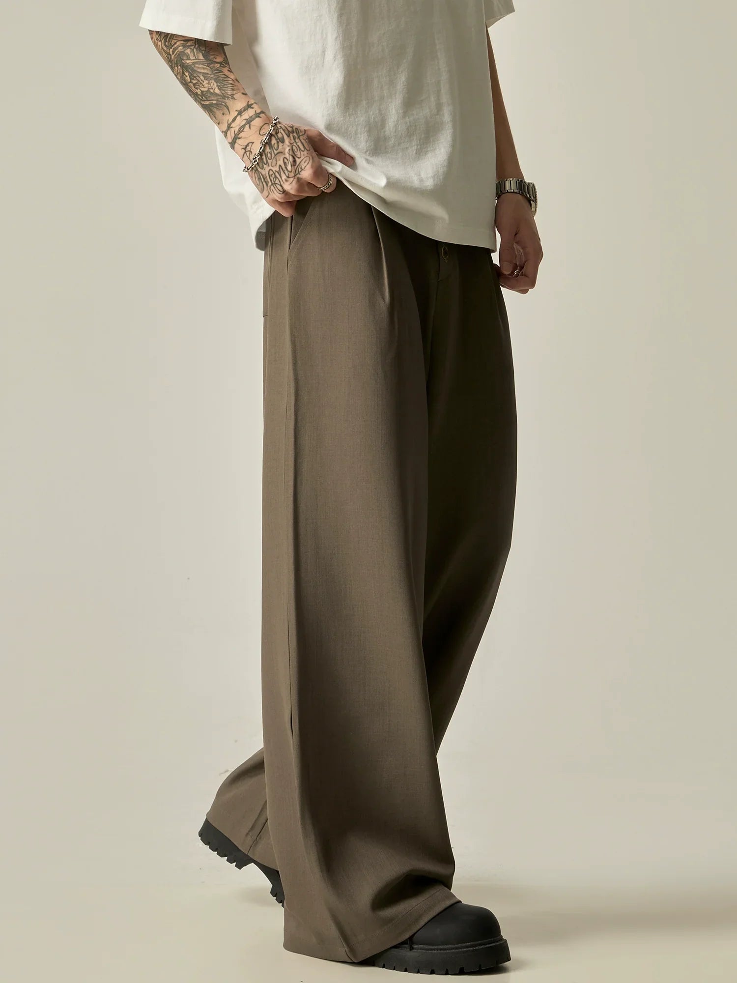 Multi-Button High-Waisted Wide-Leg Trousers sneakershuborg