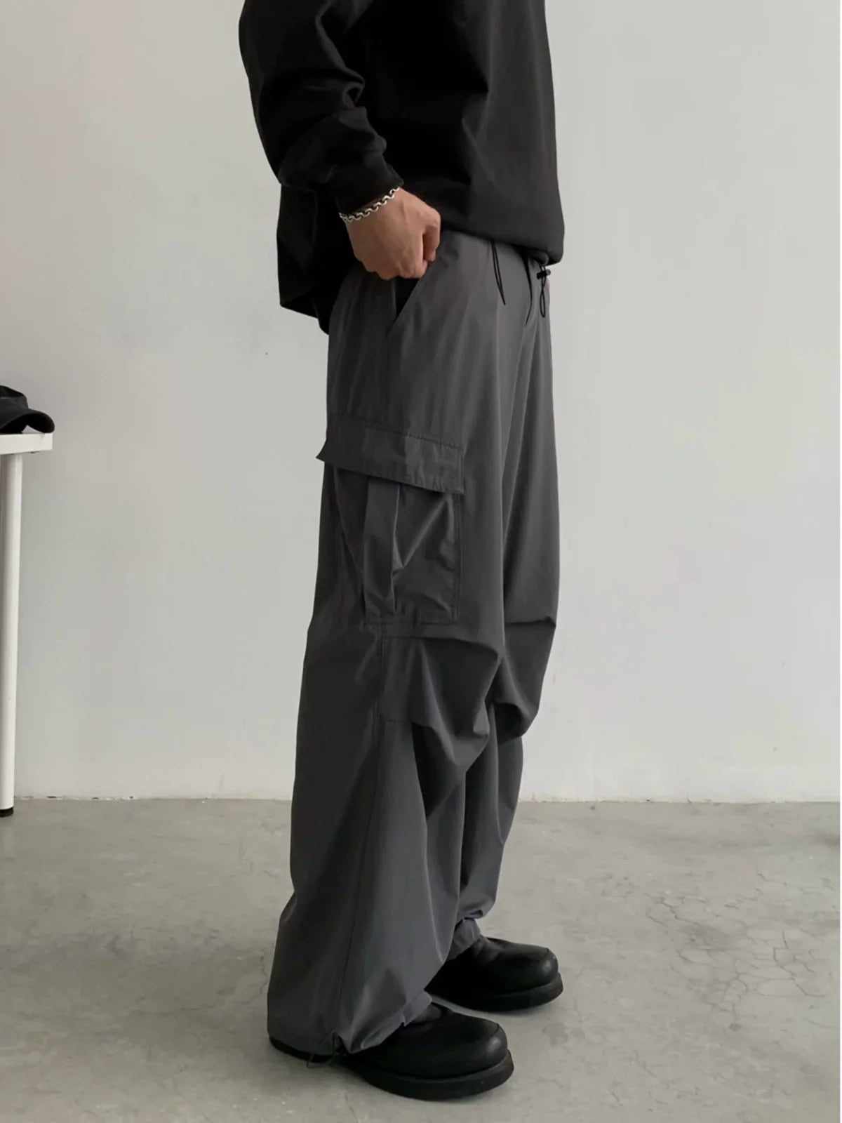 Wide-Leg Straight Fit Work Pants - sneakershuborg