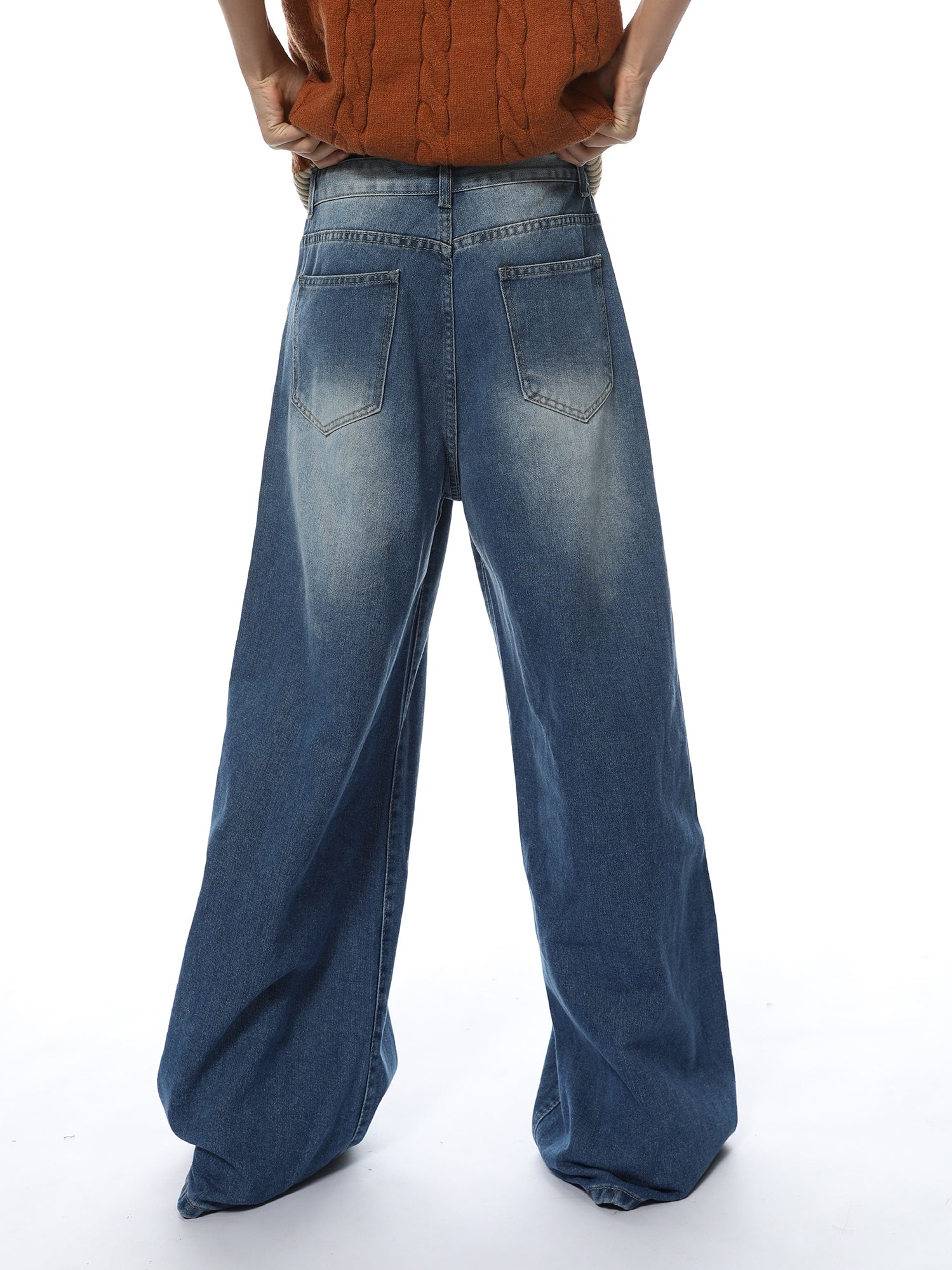 Oceanic Waves Wide-Leg Jeans sneakershuborg