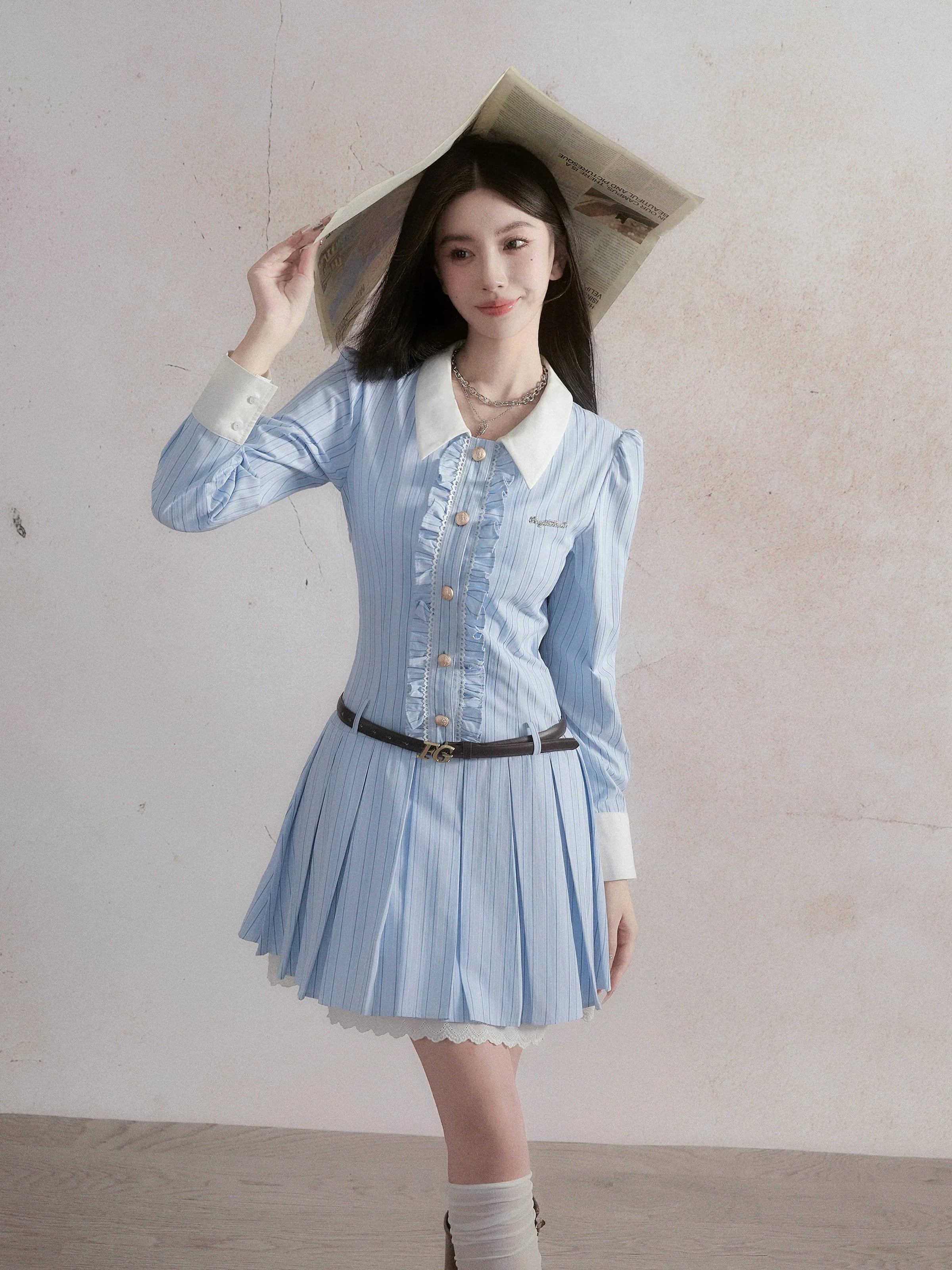 Vintage-Inspired Ruffled Chambray Mini Dress with Belt sneakershuborg