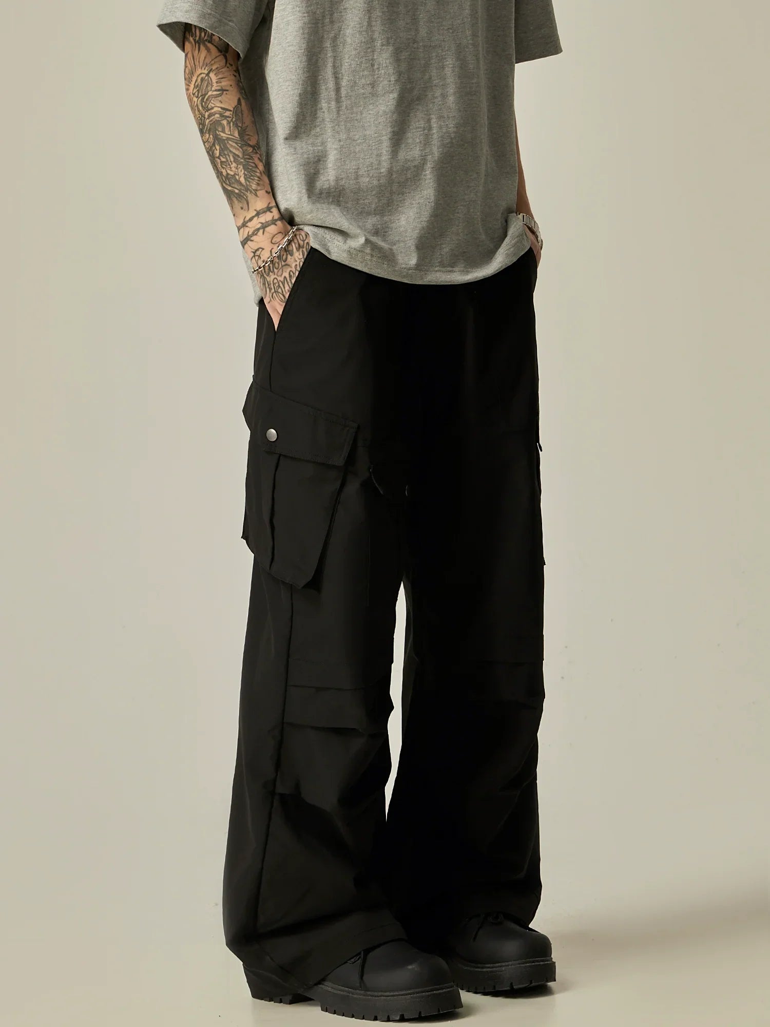 Stealth Shadow Wide-Leg Tactical Cargo Pants sneakershuborg