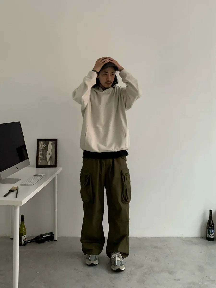 Wide-Leg Straight Fit Cargo Pants - sneakershuborg