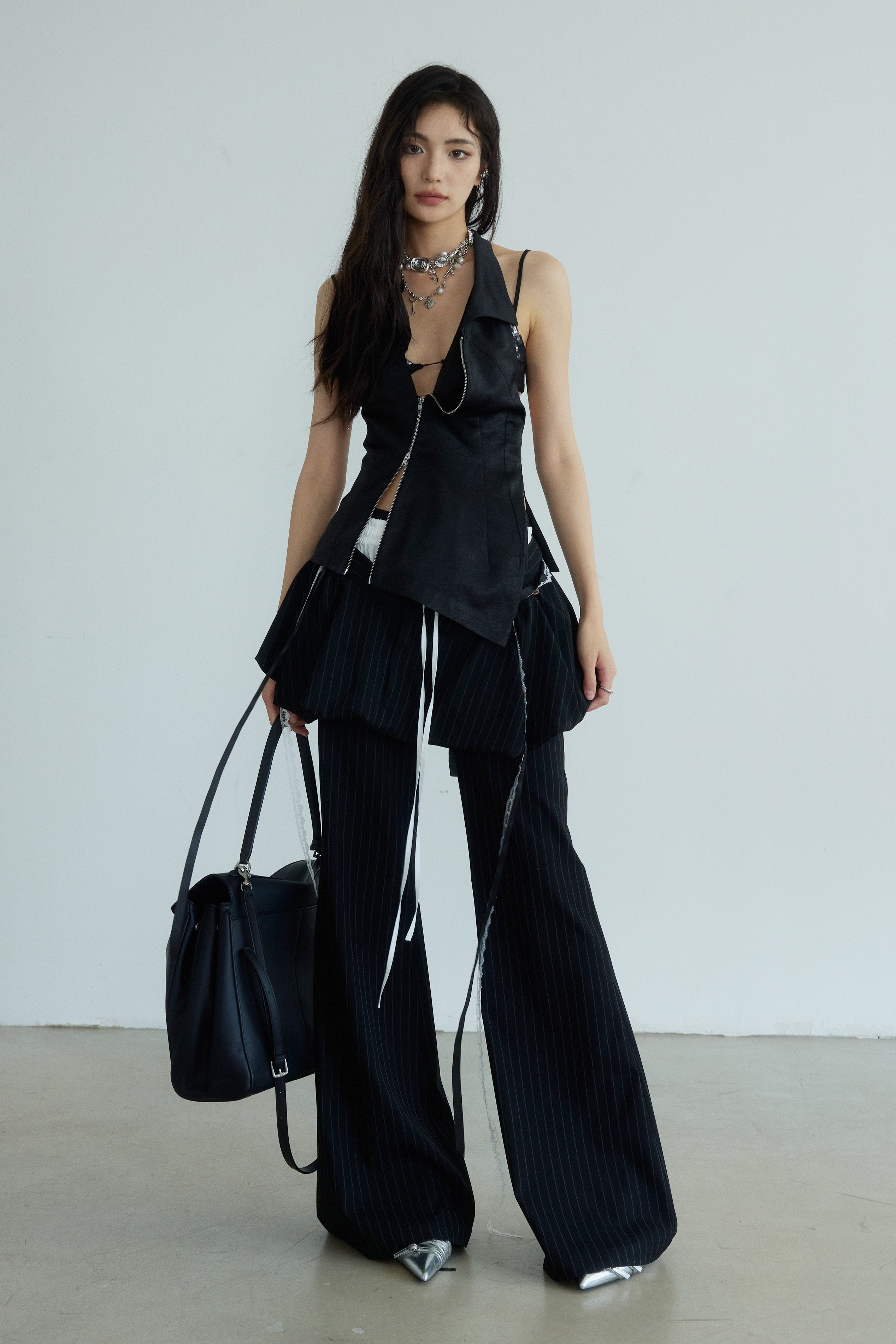 Asymmetric Zen Halter Vest sneakershuborg