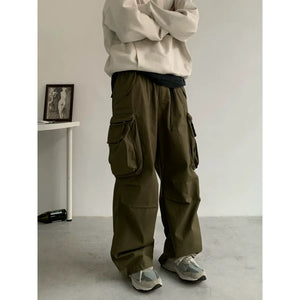 Wide-Leg Straight Fit Cargo Pants - sneakershuborg