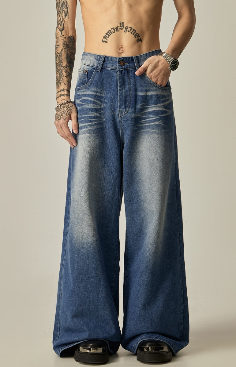 Wide-Leg Distressed Gradient Wash Denim Jeans sneakershuborg