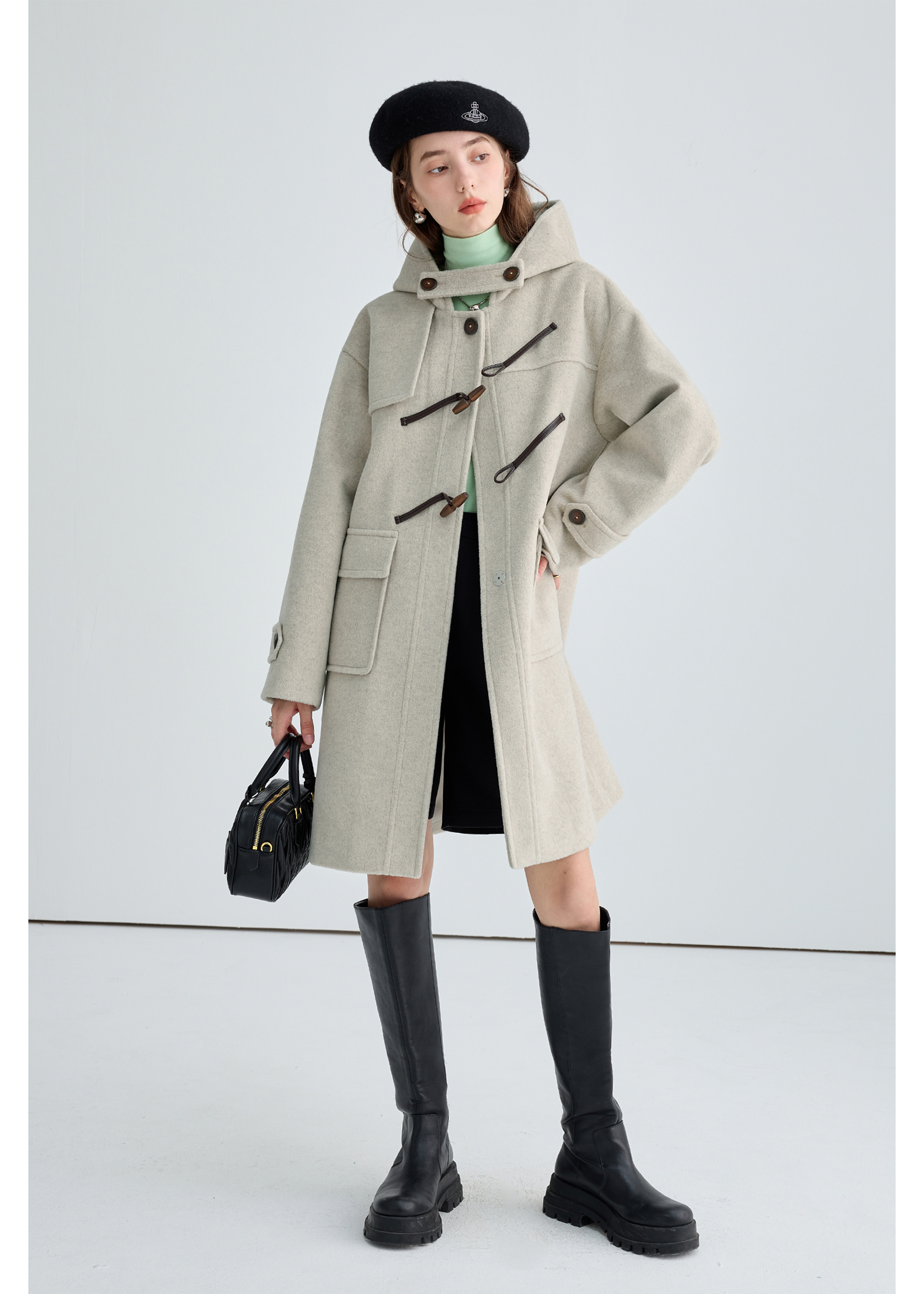 Winter Thick Woolen Coat With Horn Buttons - sneakershuborg