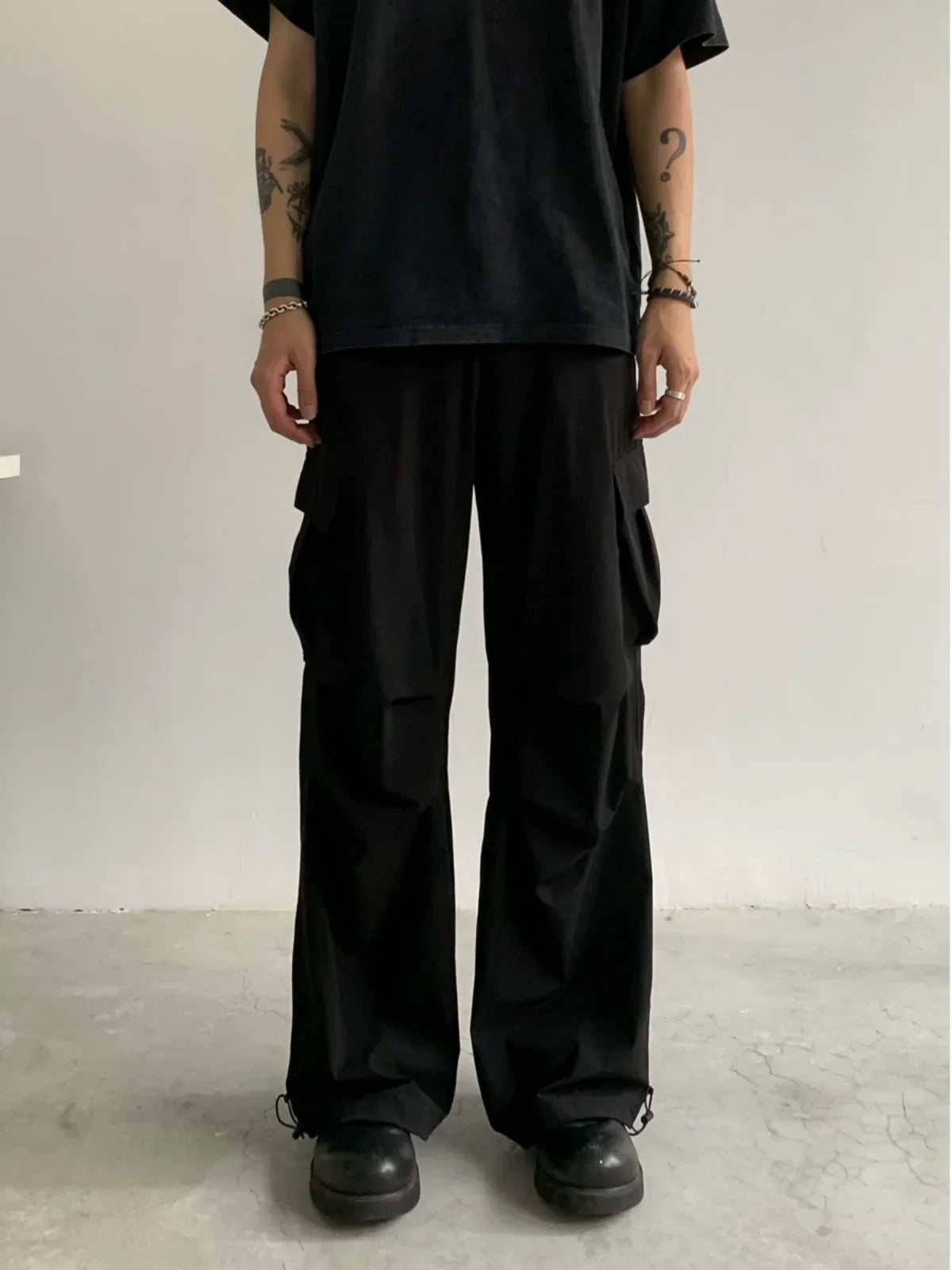 Wide-Leg Straight Fit Work Pants - sneakershuborg