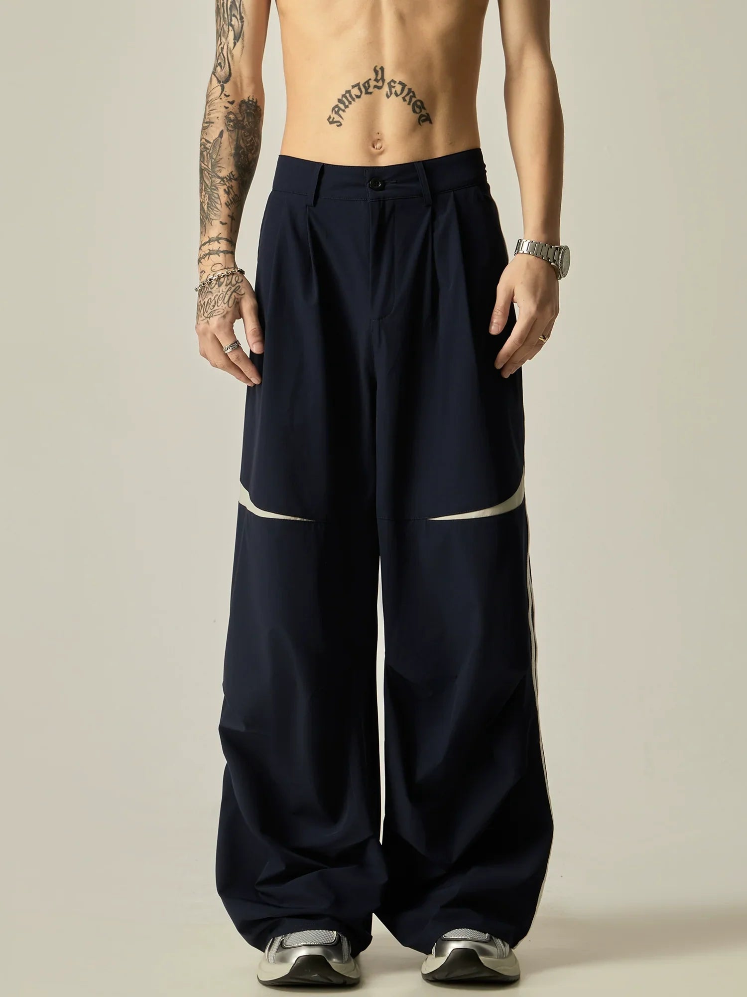 Wide-Leg Tri-Stripe Athletic Pants sneakershuborg