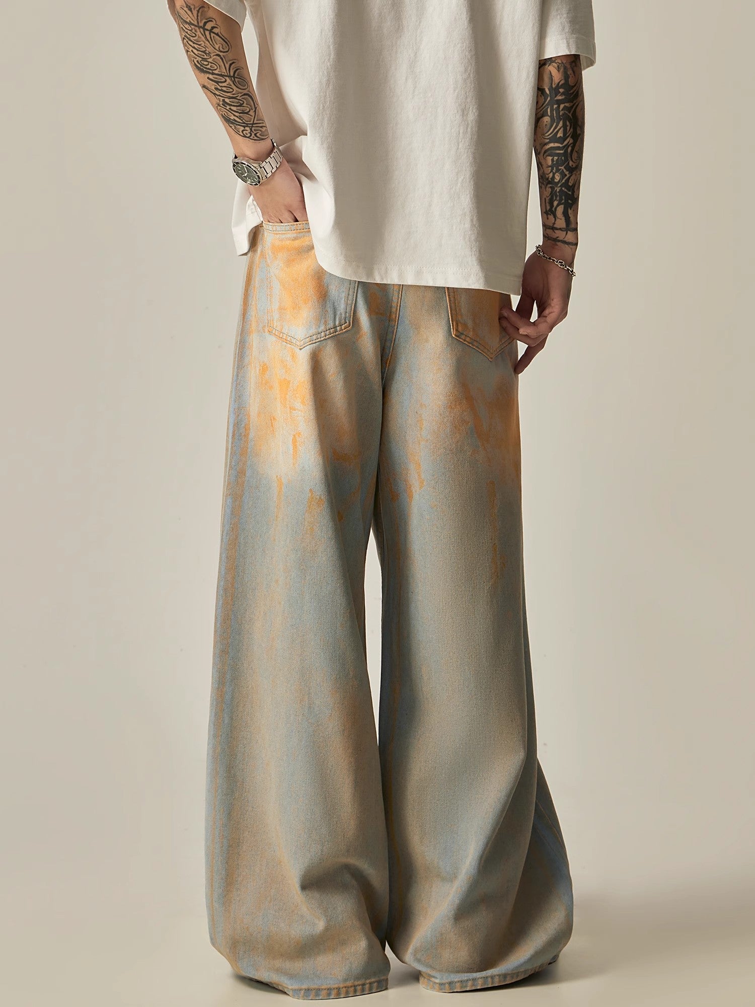 Wide-Leg Tie-Dye Ombre Jeans sneakershuborg