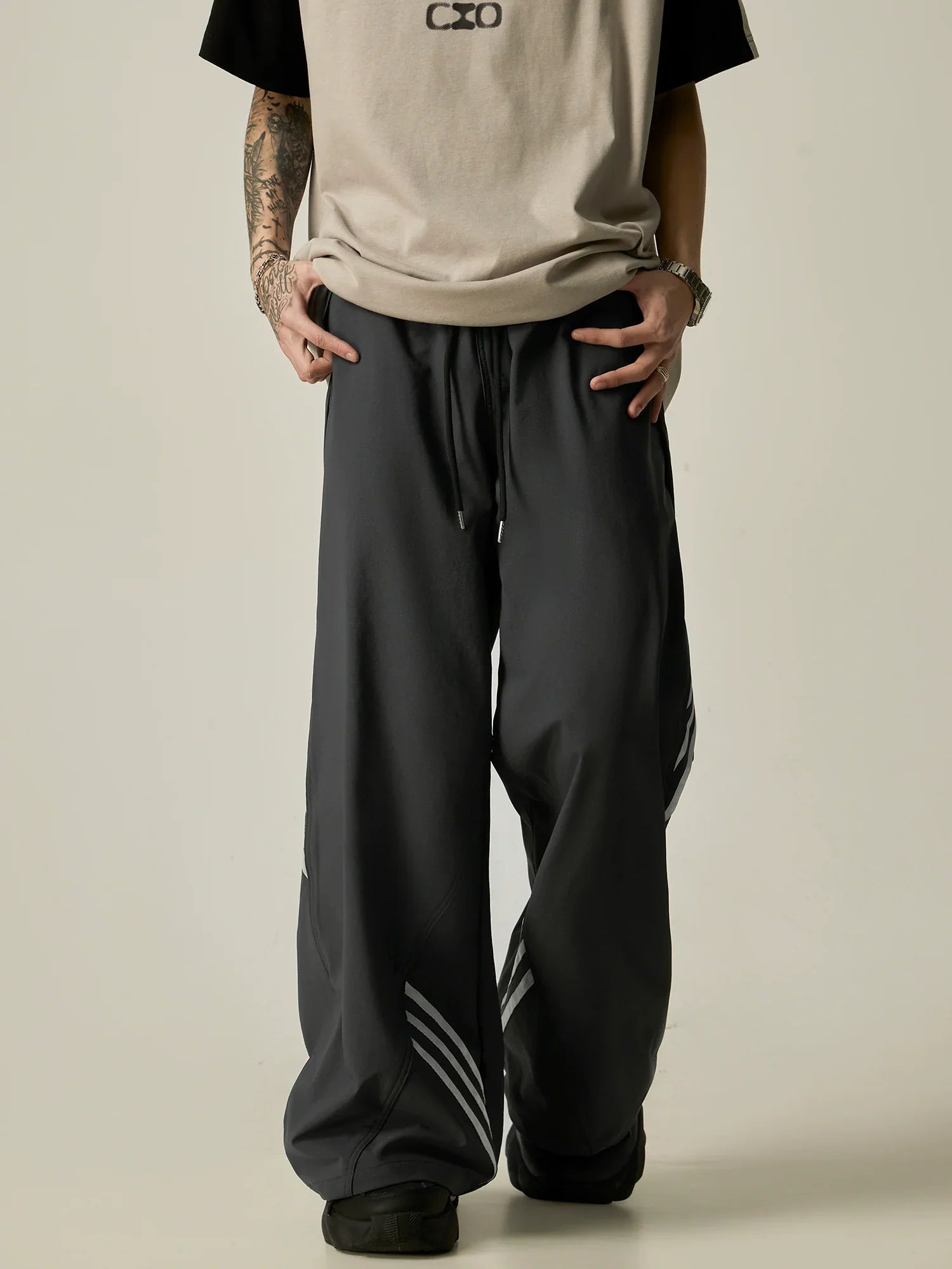 Wide-Leg Drawstring Track Pants with Contrast Stripes sneakershuborg