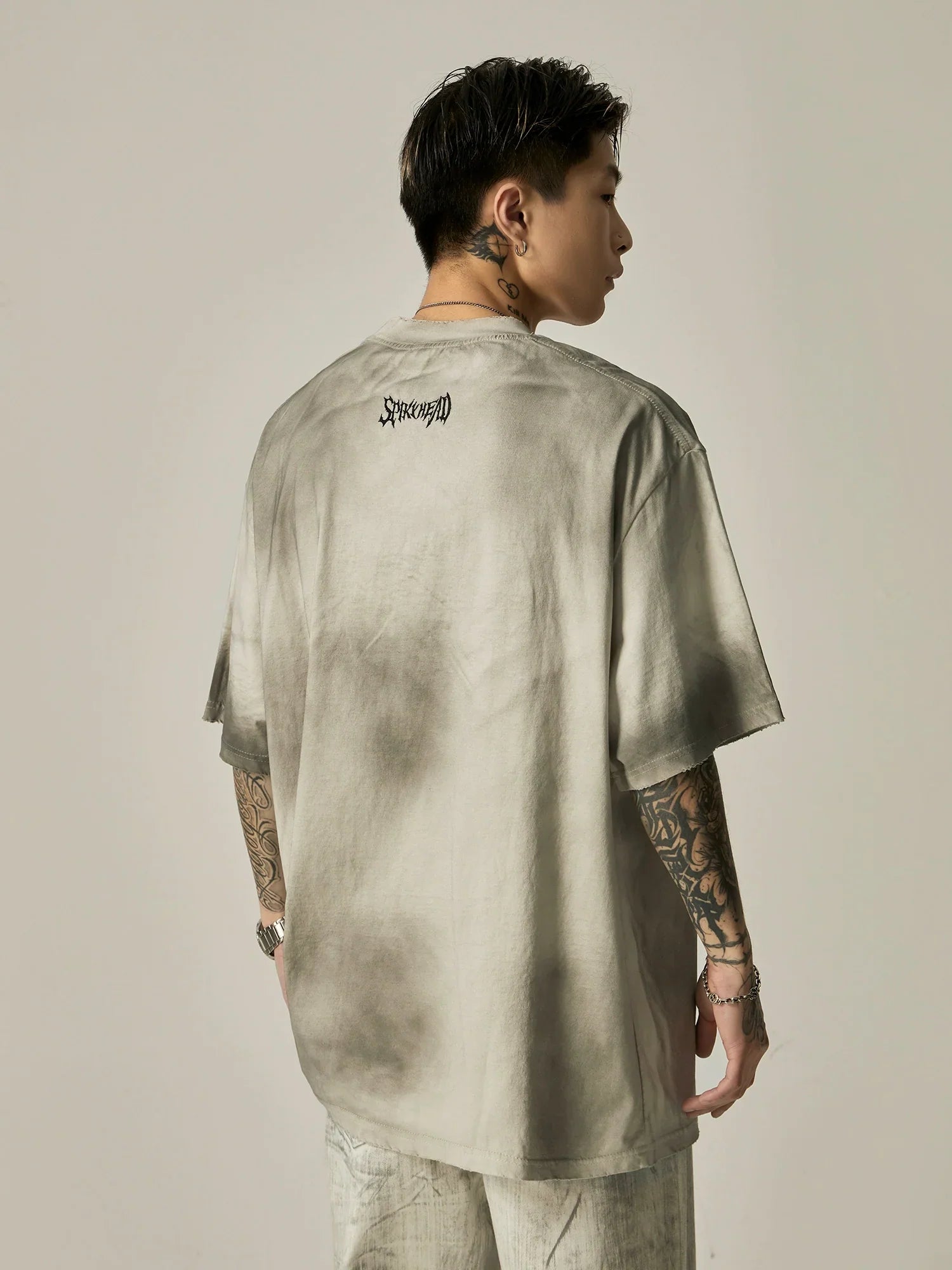 Sprayhead Grunge Graphic Oversized Tee - sneakershuborg