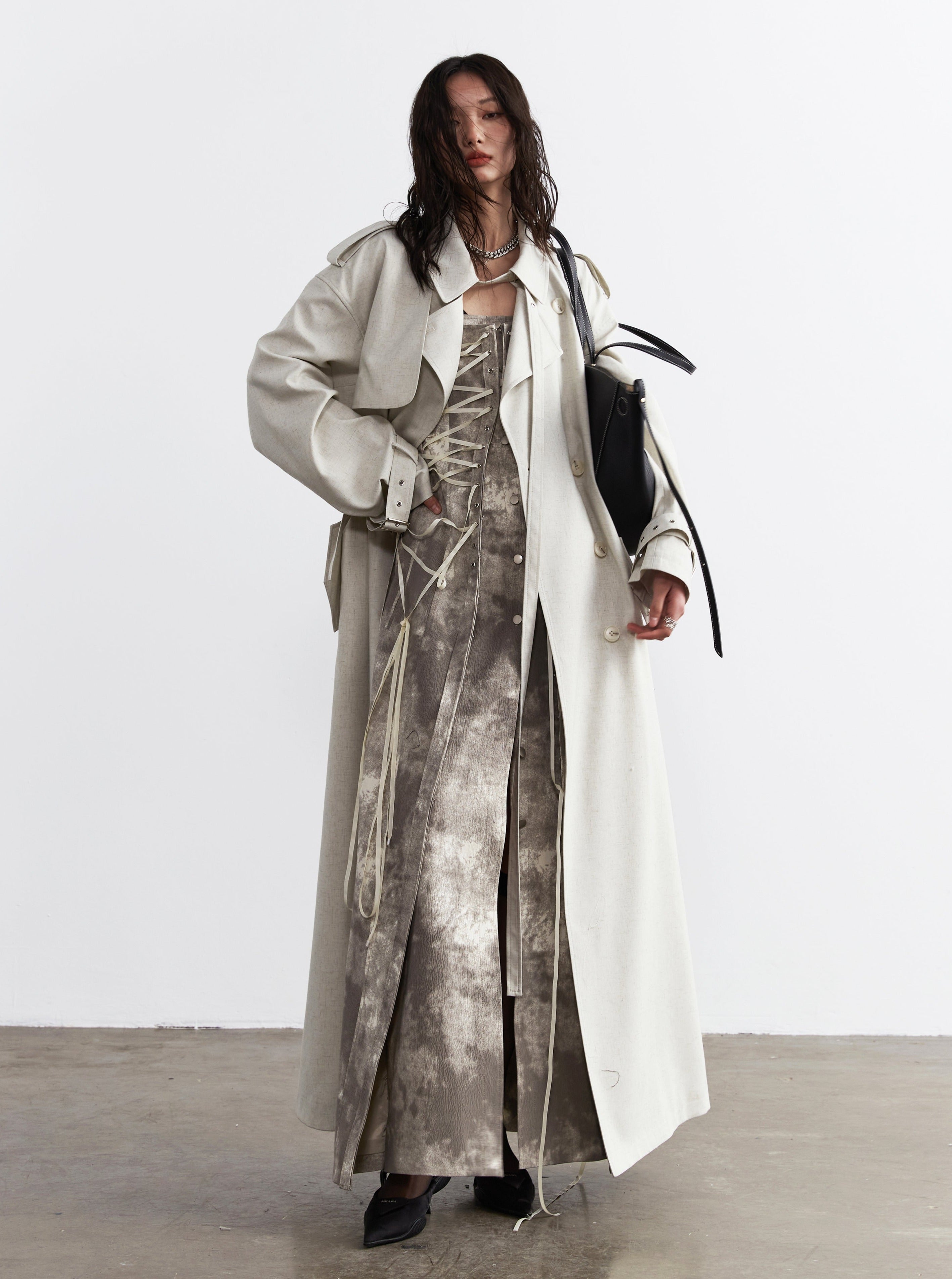 Ivory Elegance Oversized Trench Coat sneakershuborg