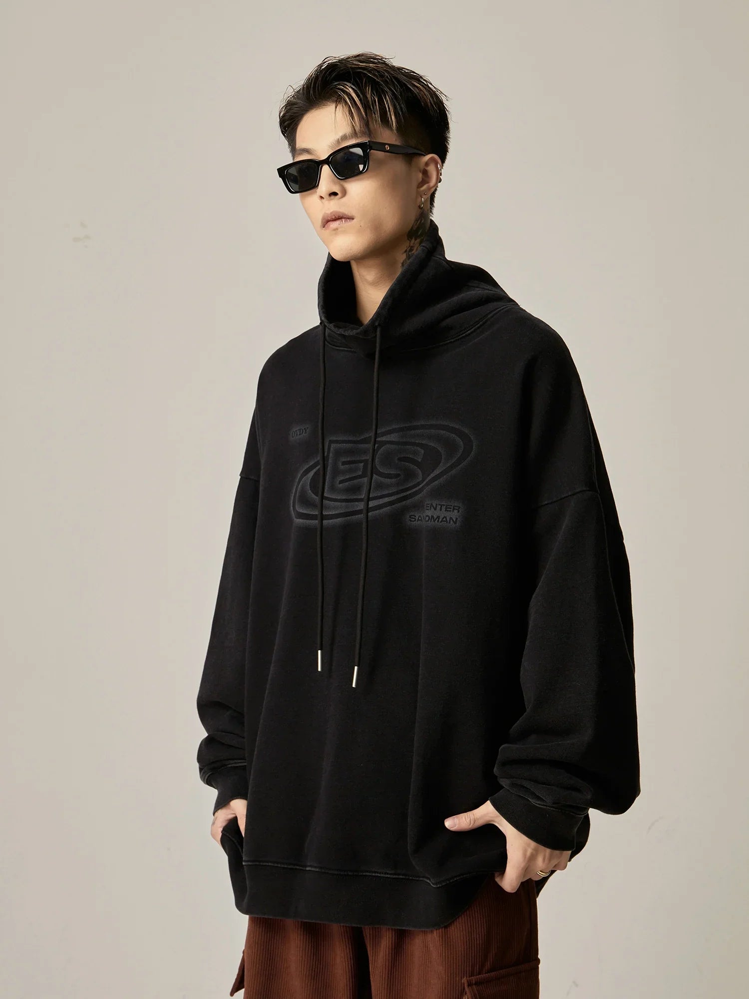 Oversized Logo Turtleneck Sweatshirt sneakershuborg