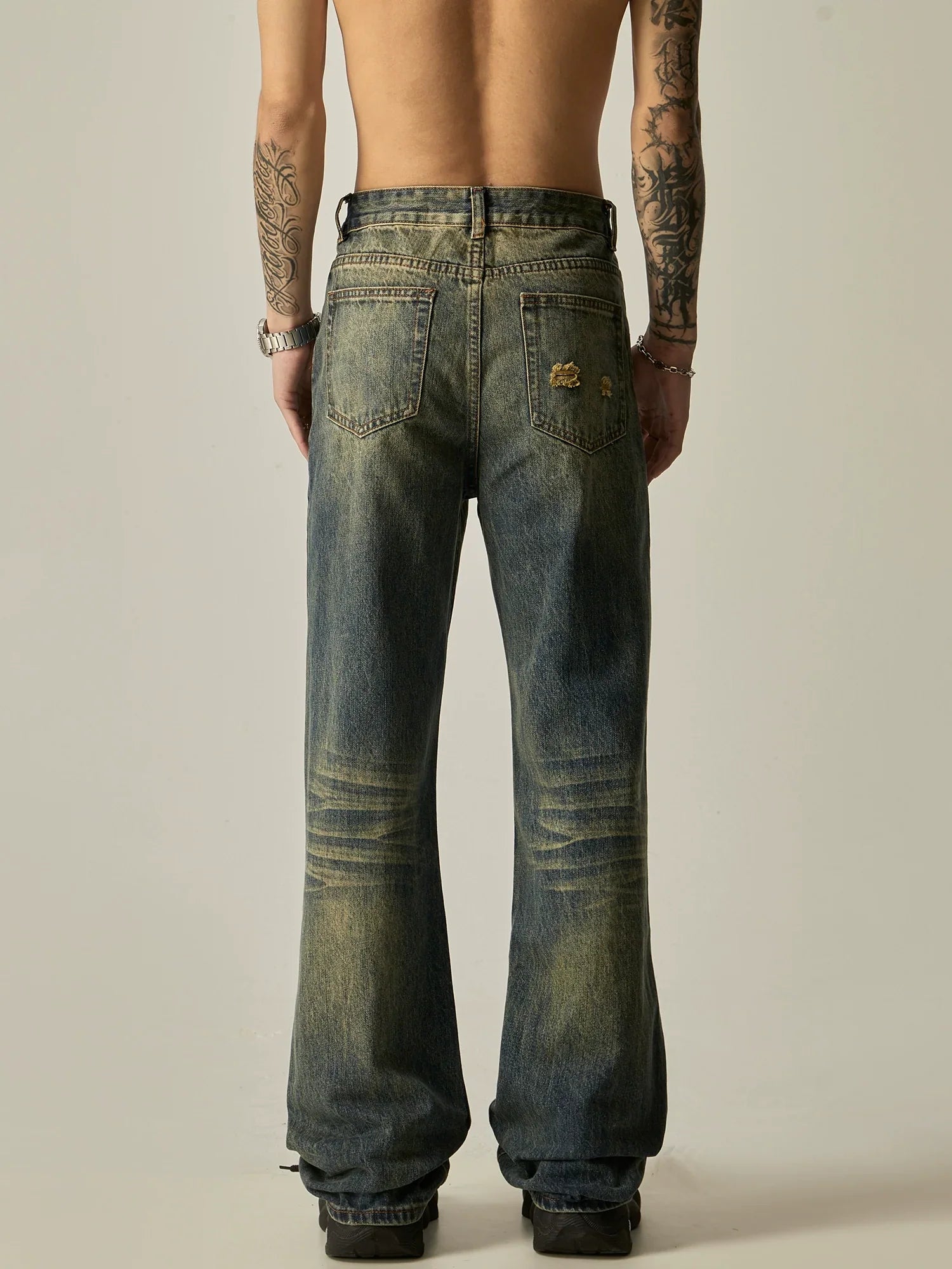 Vintage Wash Flared Denim Jeans sneakershuborg