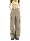 Wide-Leg Cargo Pants in Khaki sneakershuborg