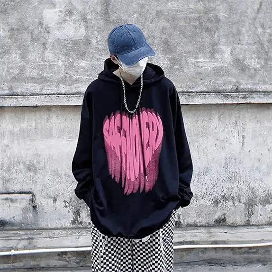 Black Heart Print Hoodie - sneakershuborg