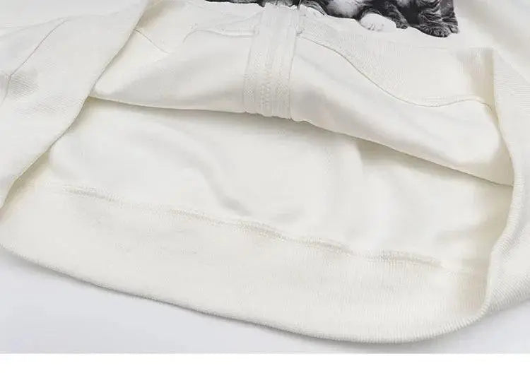 Cat Zipper White Hoodie - sneakershuborg